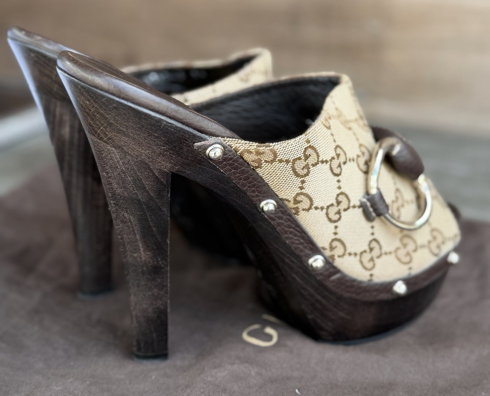 Gucci Beige/Ebony GG Canvas Horsebit Platform Wood Mule Heels Size 39