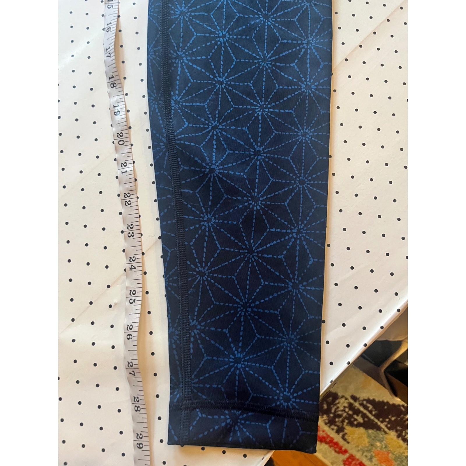 Lululemon Navy Blue Geometric Print High Rise Full Length Leggings 28 Inseam