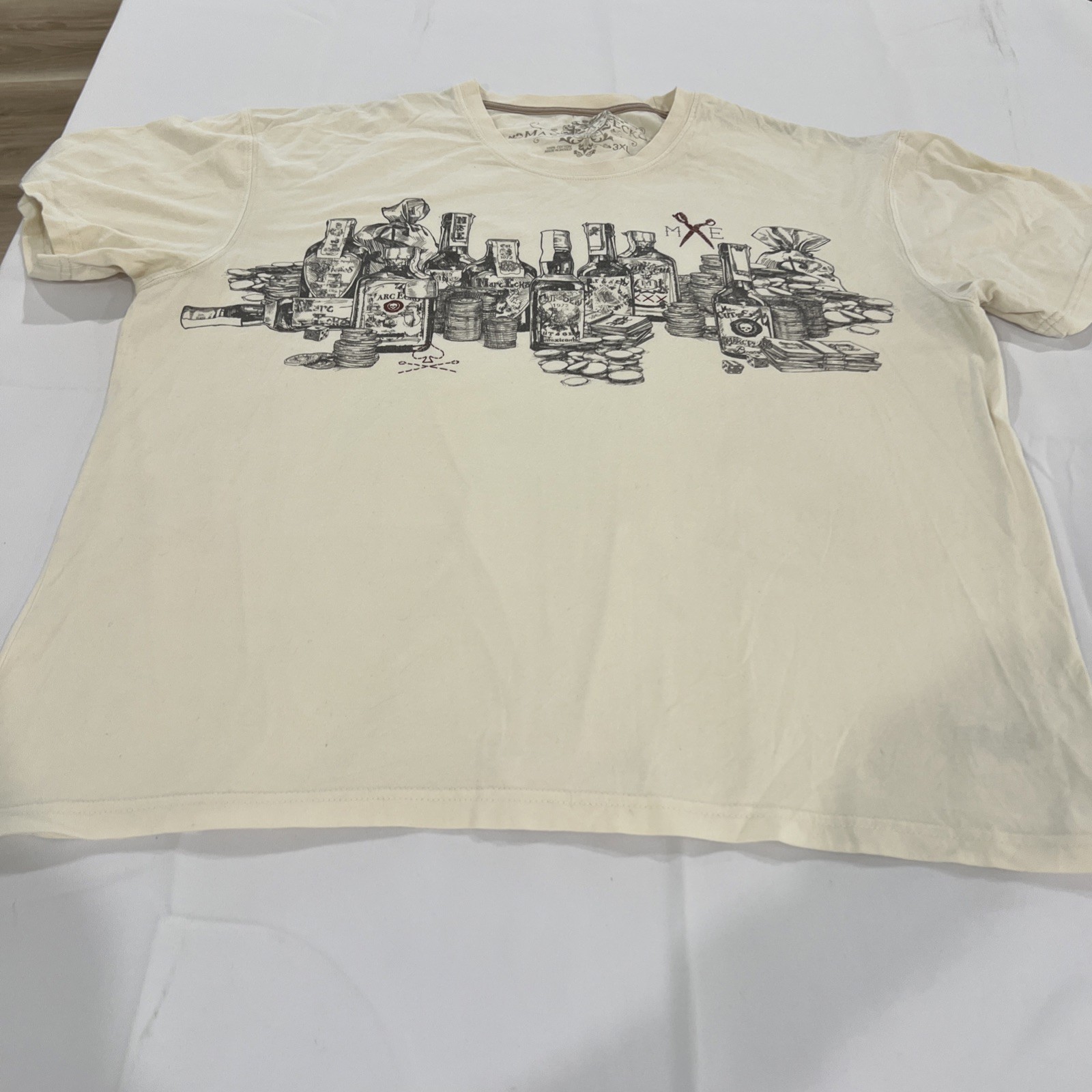 Marc Ecko Cut & Sew Graphic T Shirt Men’s 3XL Ivory Money Bottles Skull Tee