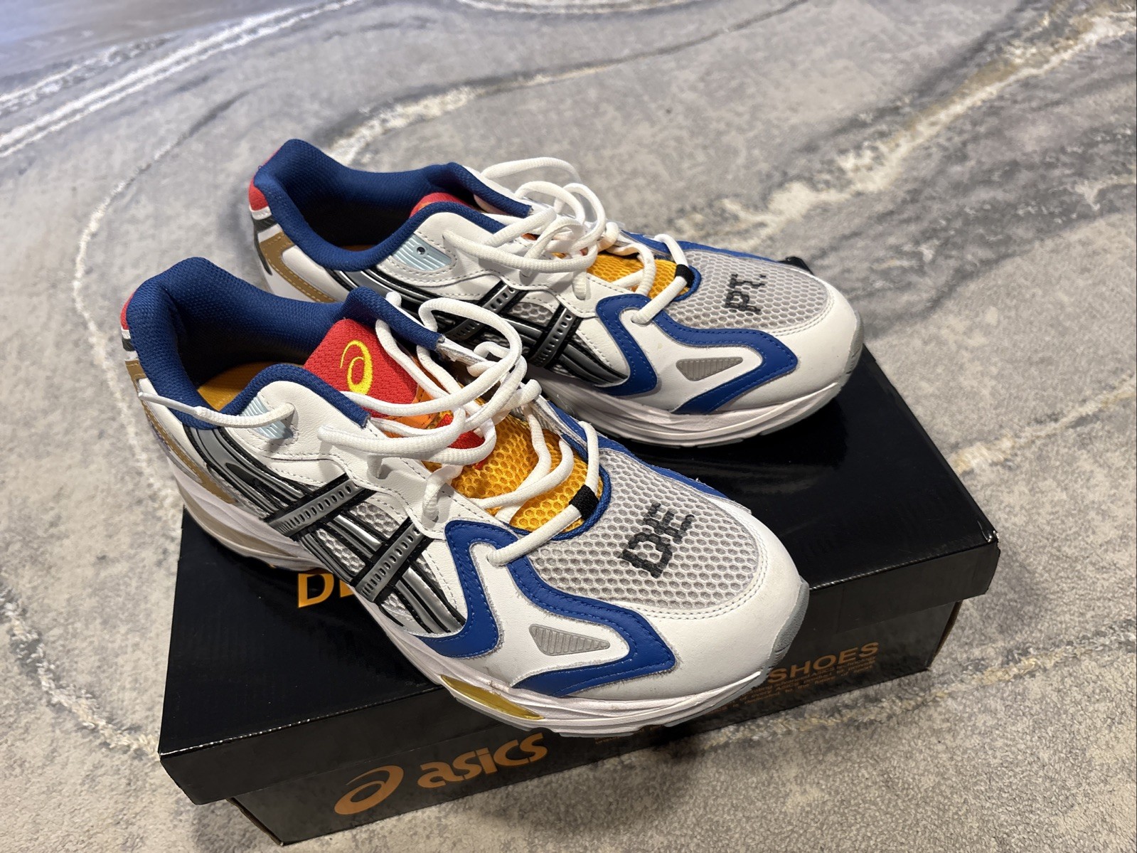 ASICS Gallery Dept. X Gel K1011 Mental Energy Sneakers Size 11.5 Multi-Color