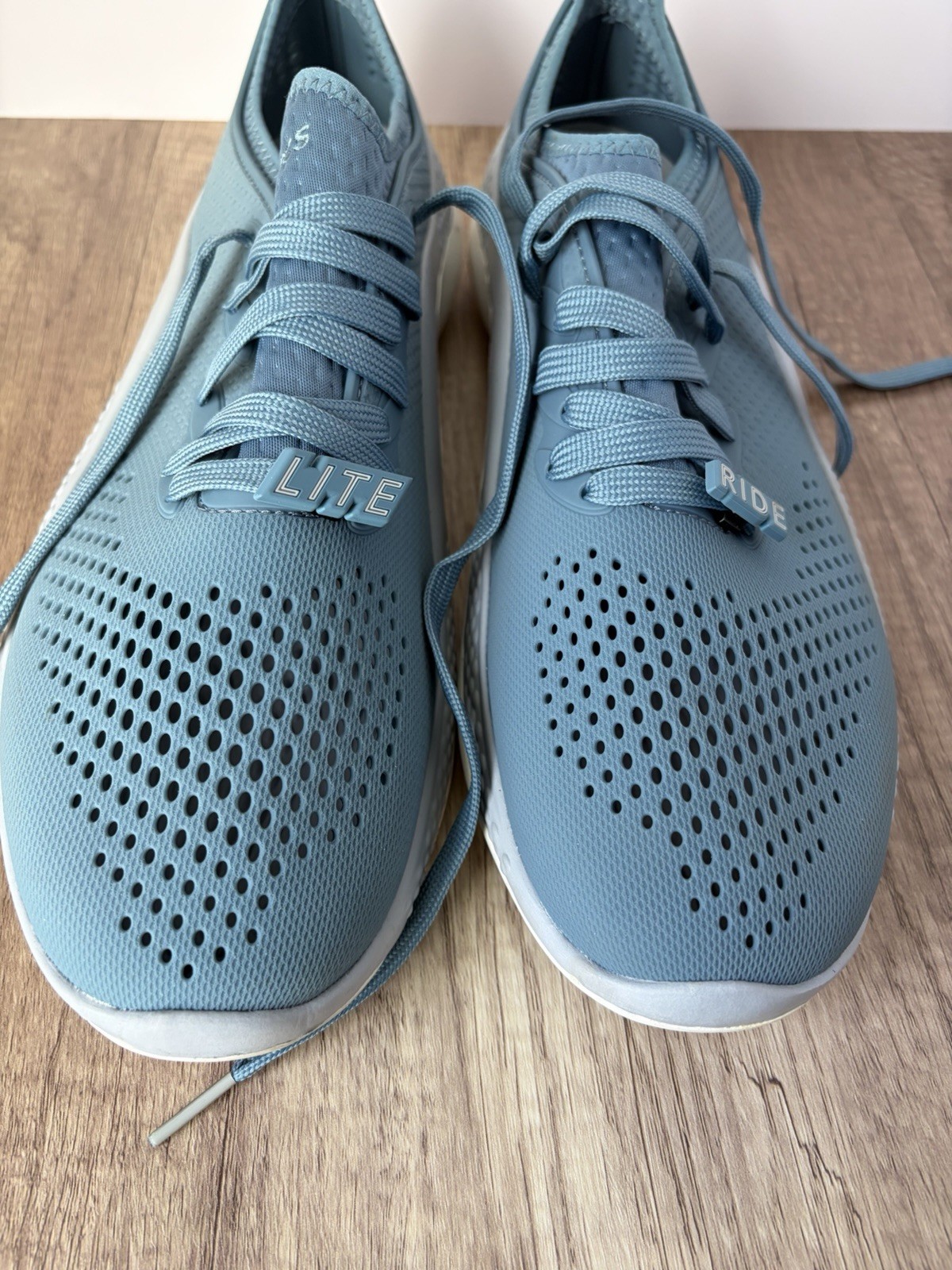Crocs LiteRide 360 Pacer Shoes Men’s Blue Comfort Causal Sneakers