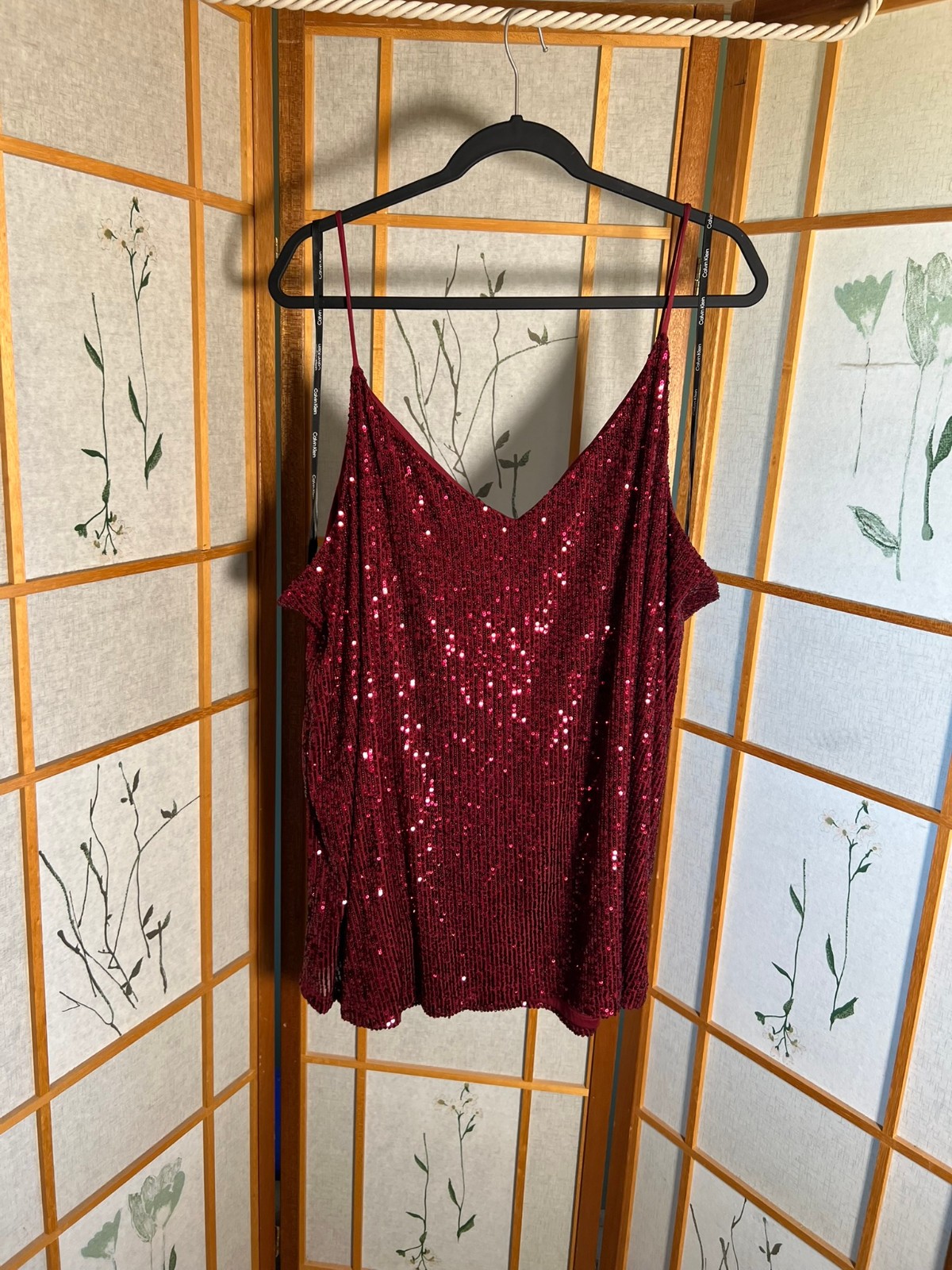 Calvin Klein New WITH Tag Size 3X Tank- Burgundy/Wine Sequin V-Neck Stunner!