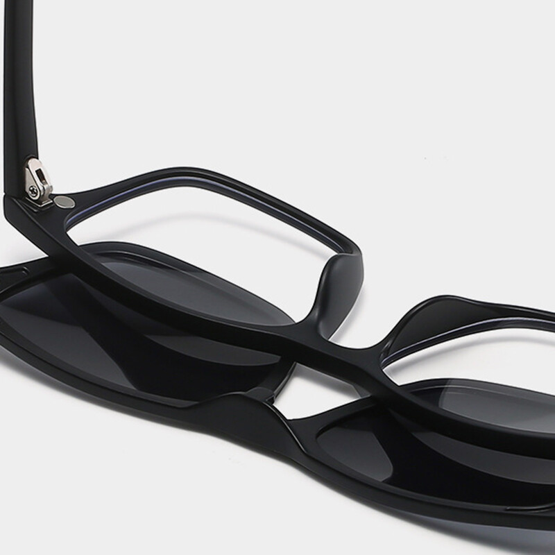 5 in 1 Magnetic Clip-on Reading Glasses For Men Women Polarized Sunglasses New