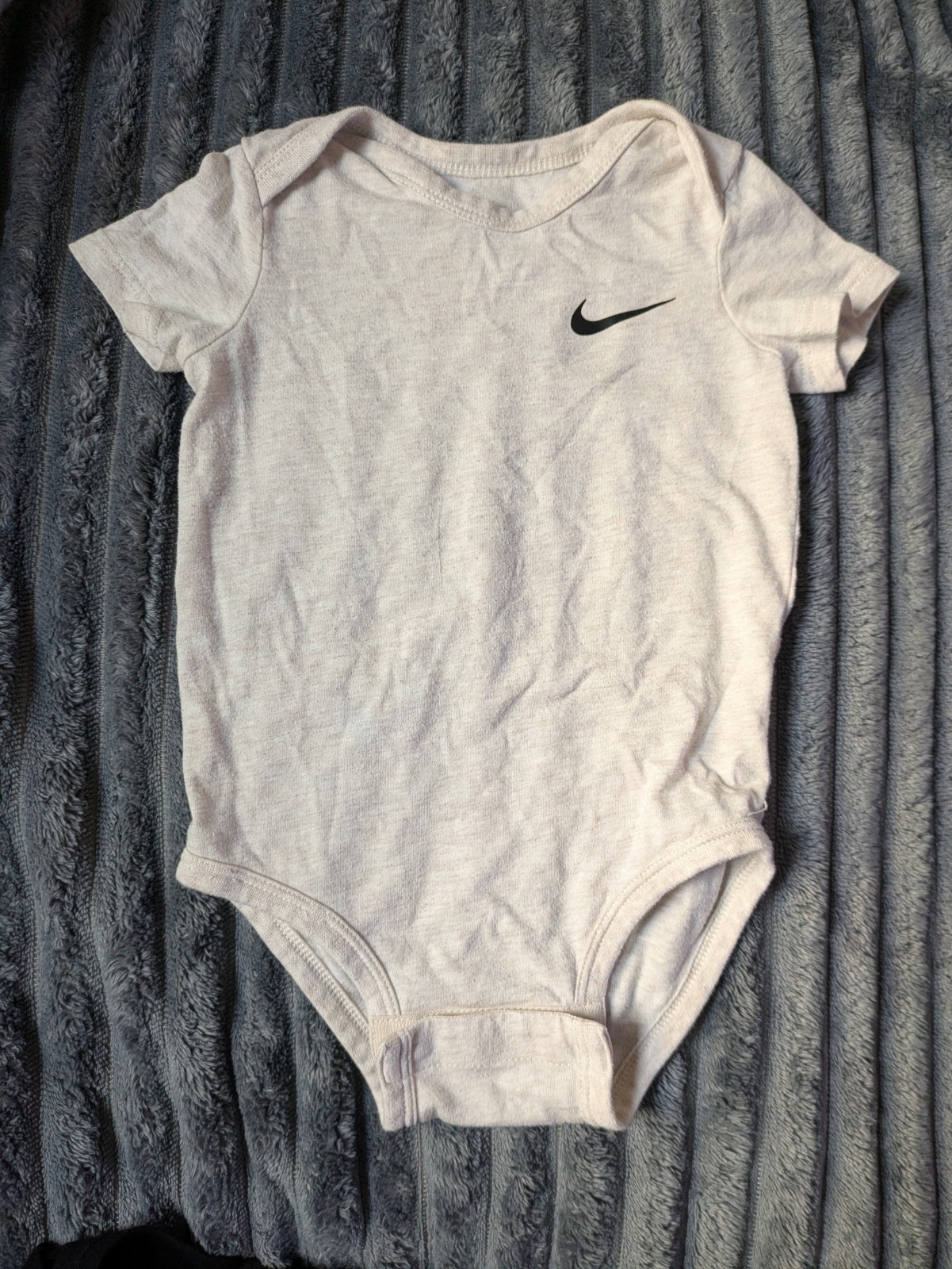 Nike 3-Piece Baby Outfit Set 9M Mint Green Zip Hoodie, Pants, & White Bodysuit