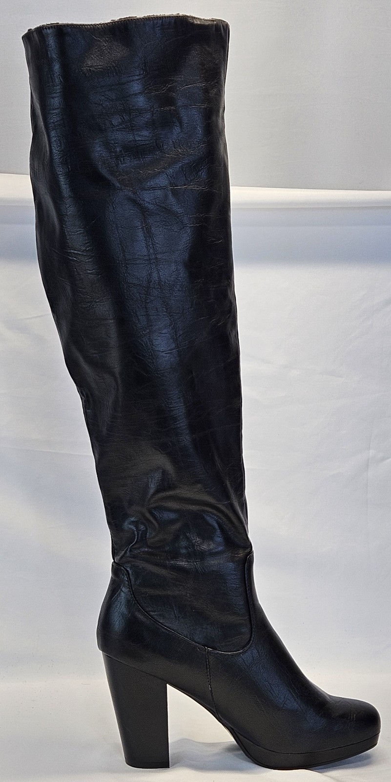 Madeline Stuart “Amnesty” Black All Man-Made Materials Shoes Size 8M