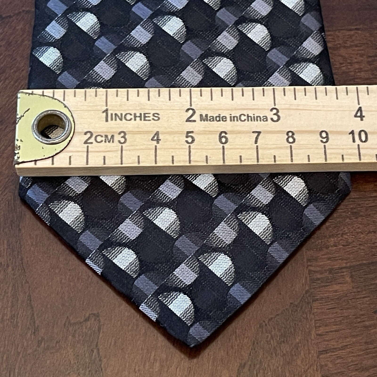 Vintage Murano Black Hand Made 100% Silk Men’s Neck Tie Made In USA