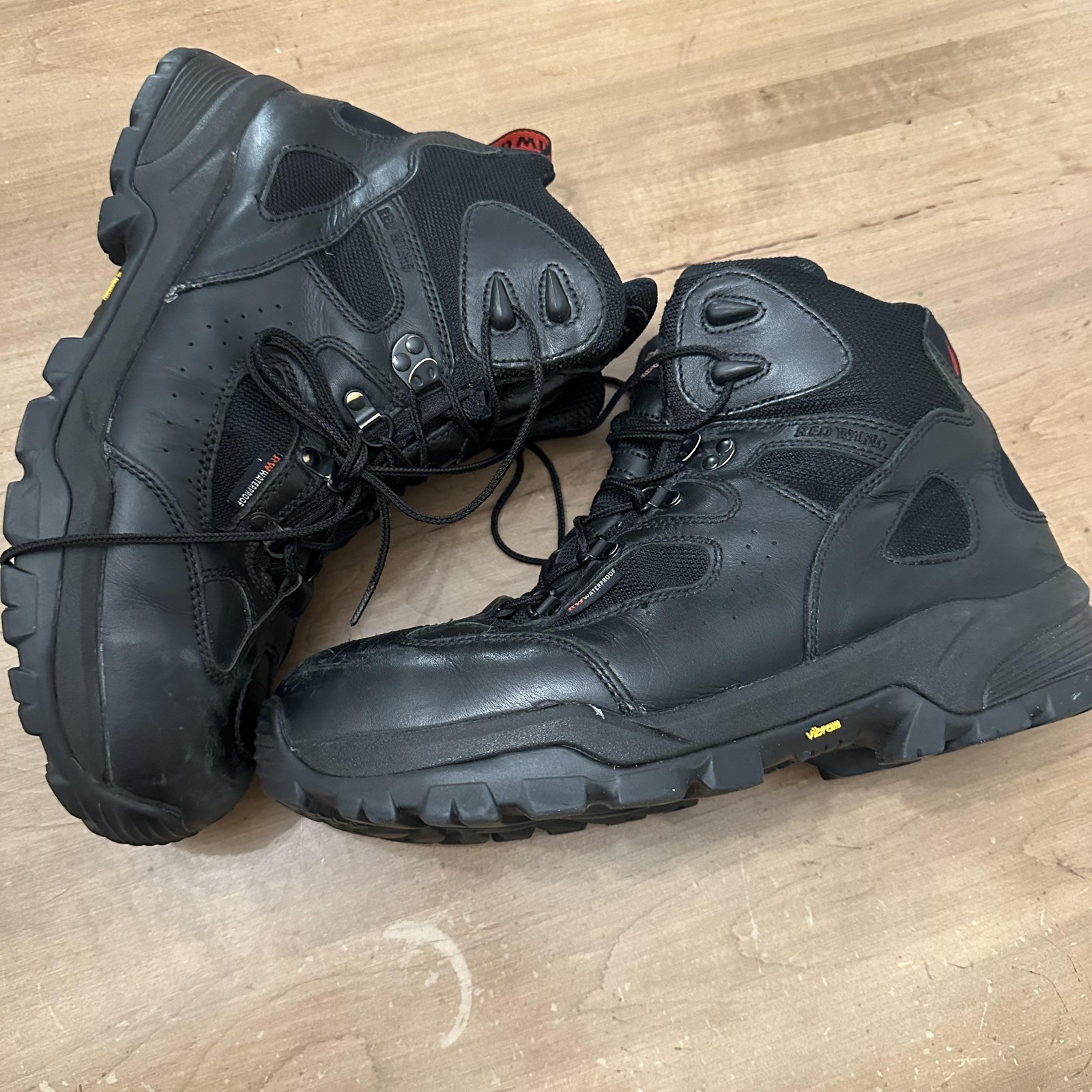Red Wing Boots Mens Size 11.5 6690 Waterproof Vibram EH Oil Slip Resistant Shoes