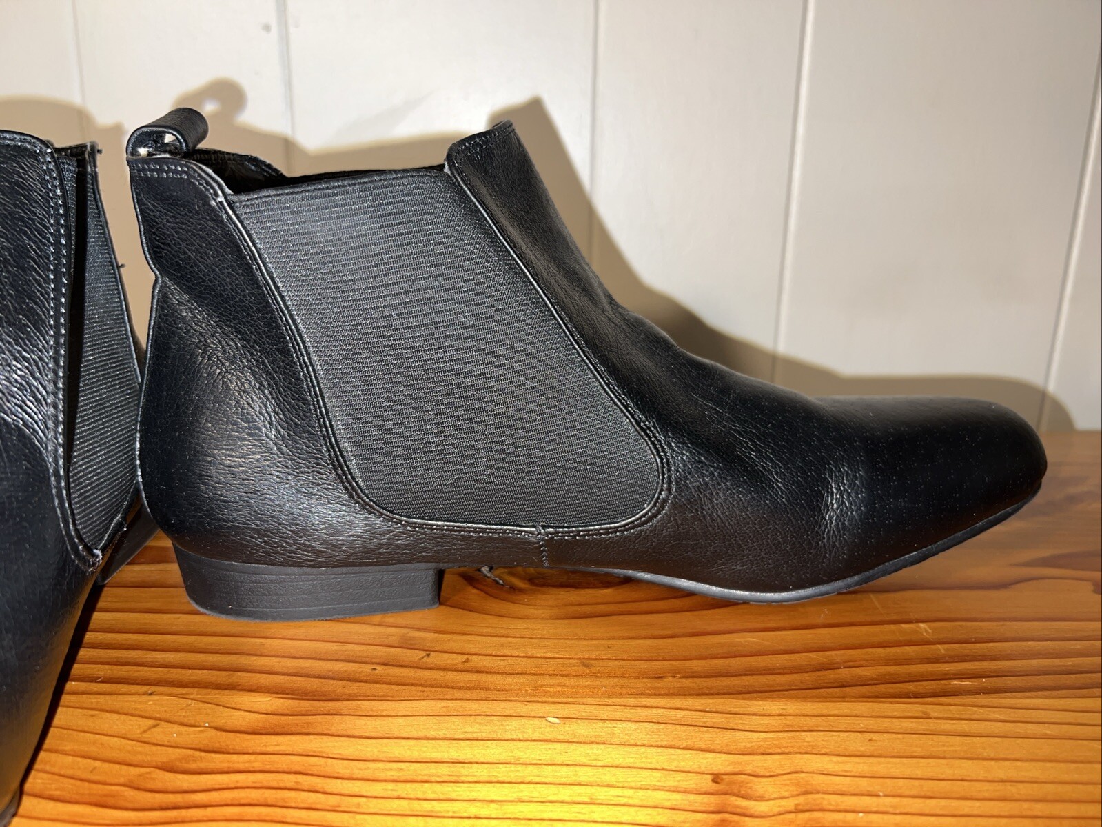 CHINESE LAUNDRY Black Leather SZ 10 M Britt Booties 4585