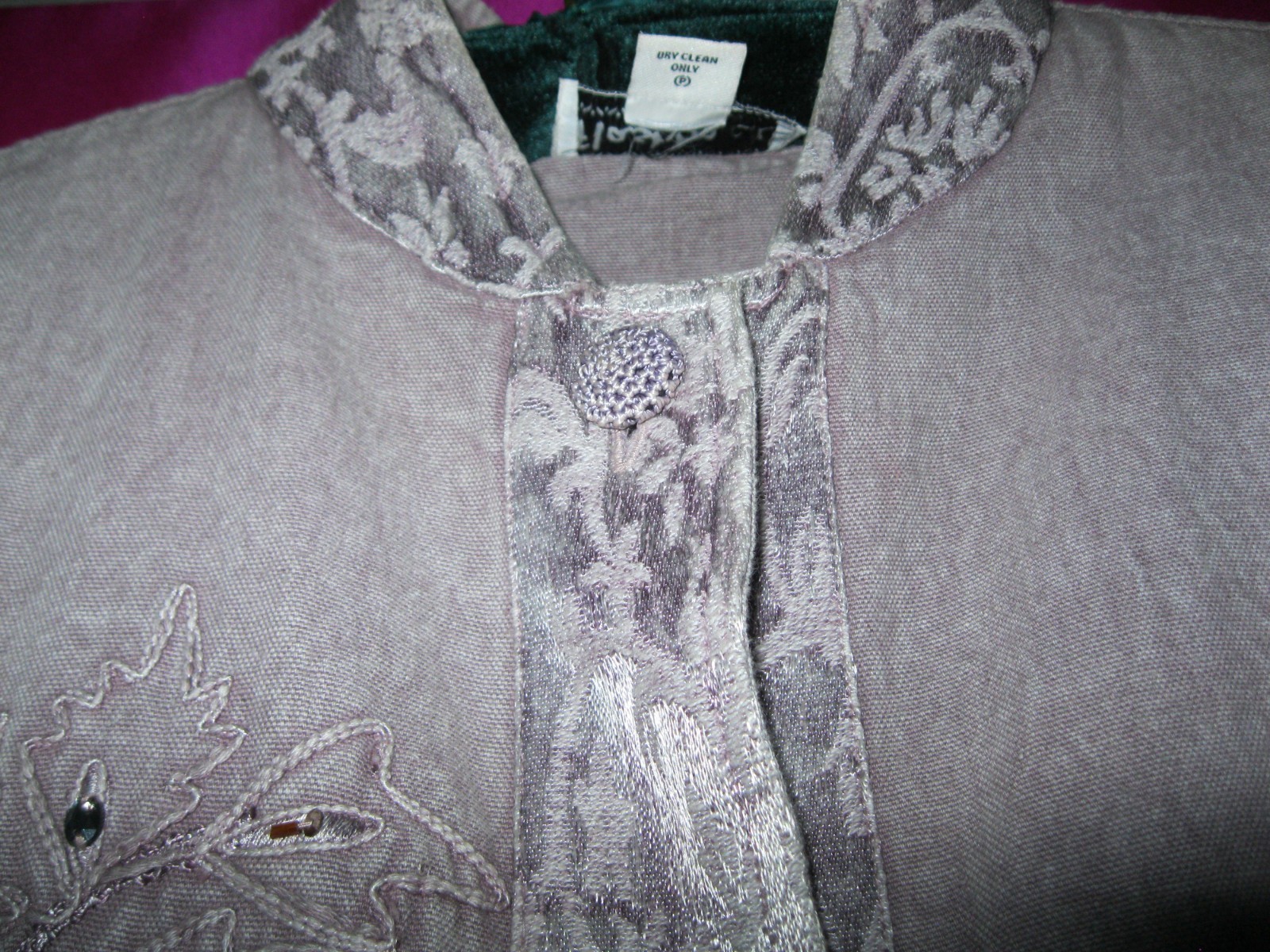 FLASHBACK LABEL, TAN COLORED COTTON JACKET, W/ COLLAR & BEADS, SZ M.