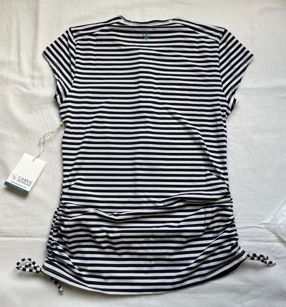 Carve Designs Dawson Rashguard Top Navy Stripe Sz Small NWT