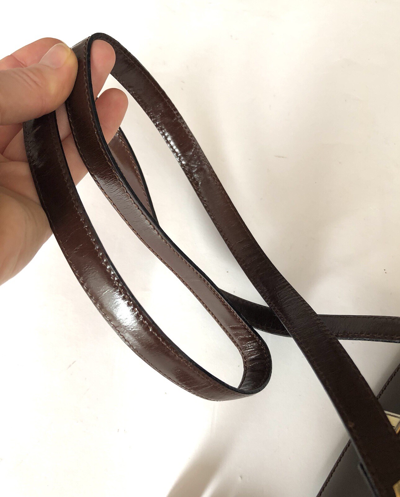 MOSCHINO Redwall Vintage Brown Leather Heart Shoulder Crossbody Belt Small Bag