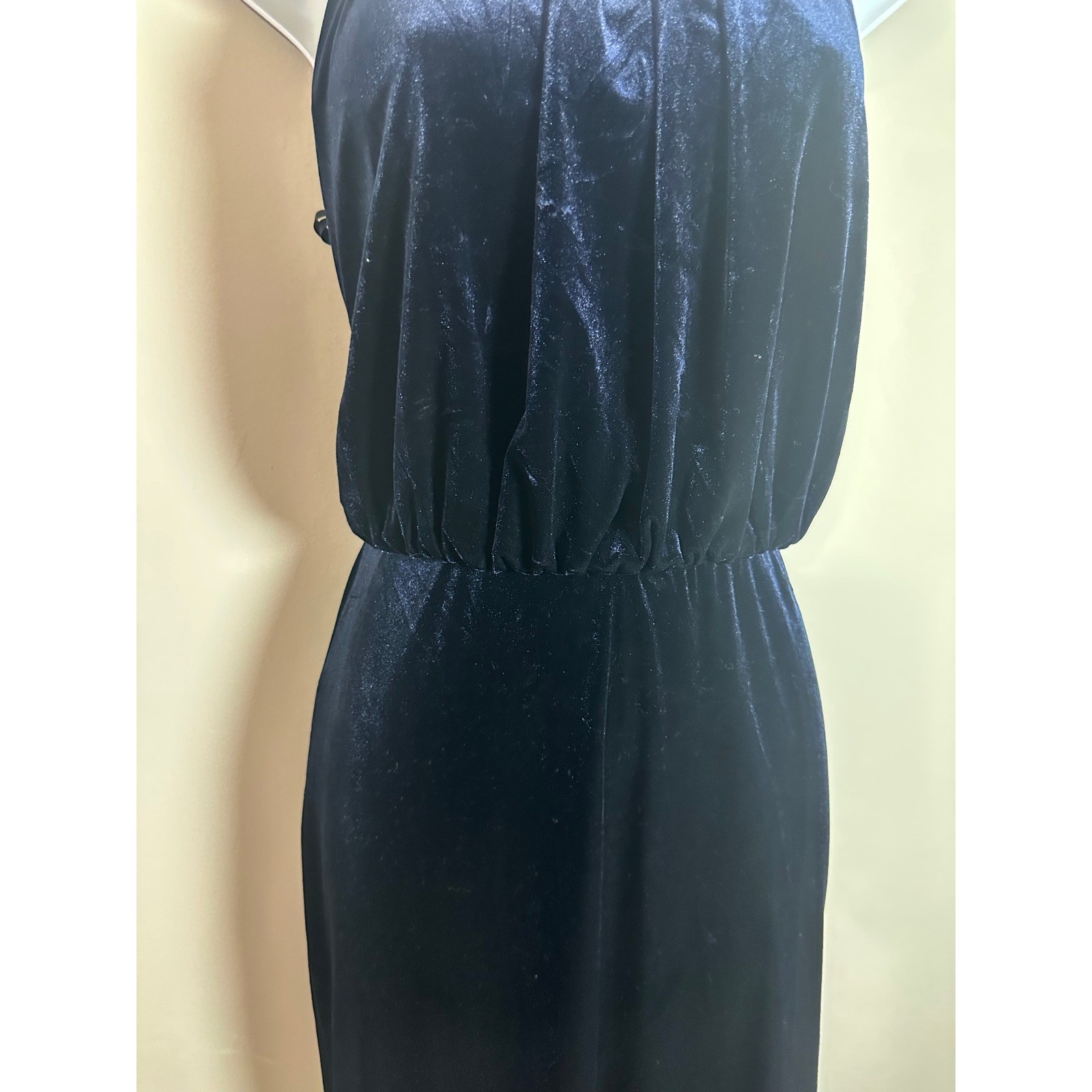 Eliza J Navy Blue Velvet Halter Neck Maxi Gown EJ1M9028 Womens 8 NWT