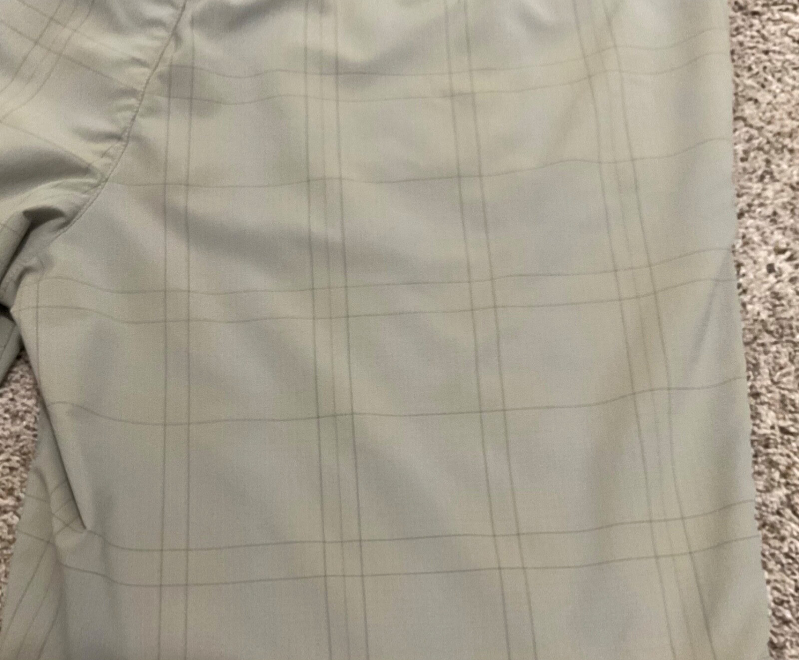 UNDER ARMOUR Performance Golf Shorts Mens 38 Length 21″ Inseam 10″ Tan