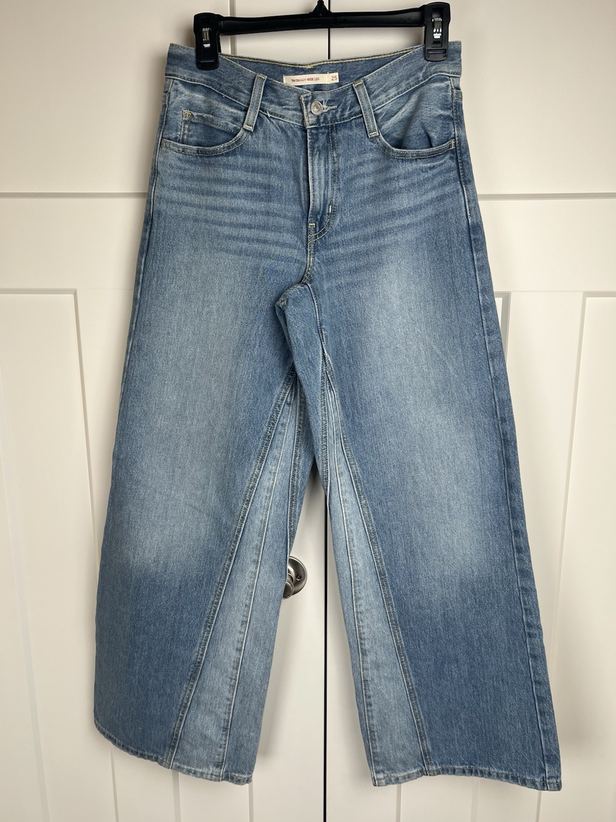 Levi’s 94 Baggy Wide Leg Jeans Womens 25×31 Light Blue Cotton Denim Preppy EUC