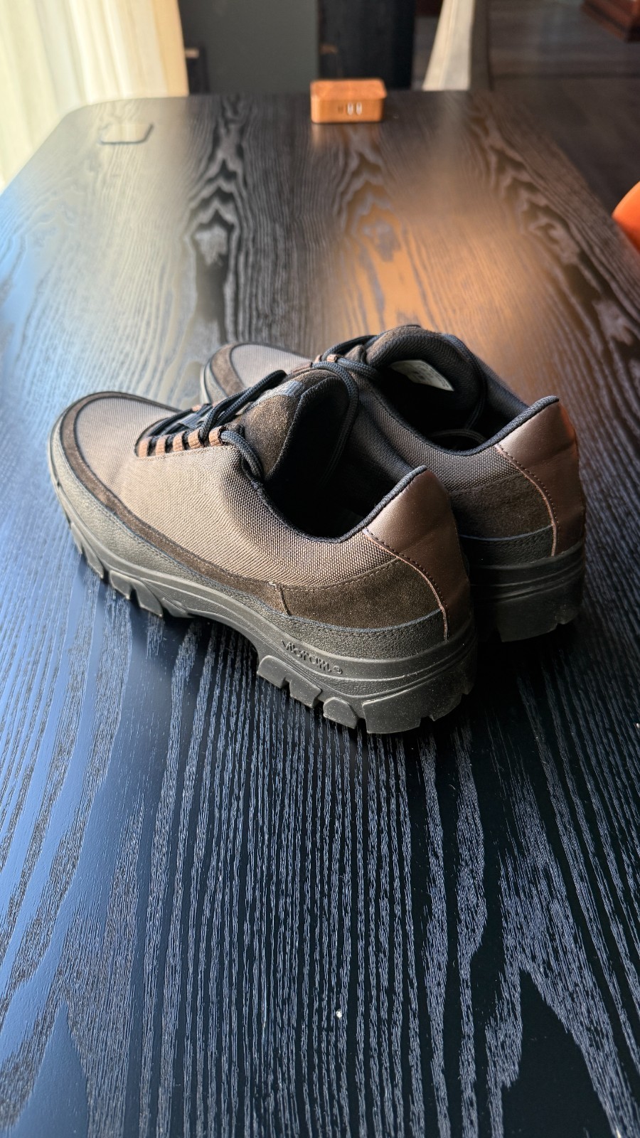 Tarvas – Easy Hiker – 9.5 US / 43 EU – Brown Cordura – Vibram Sole