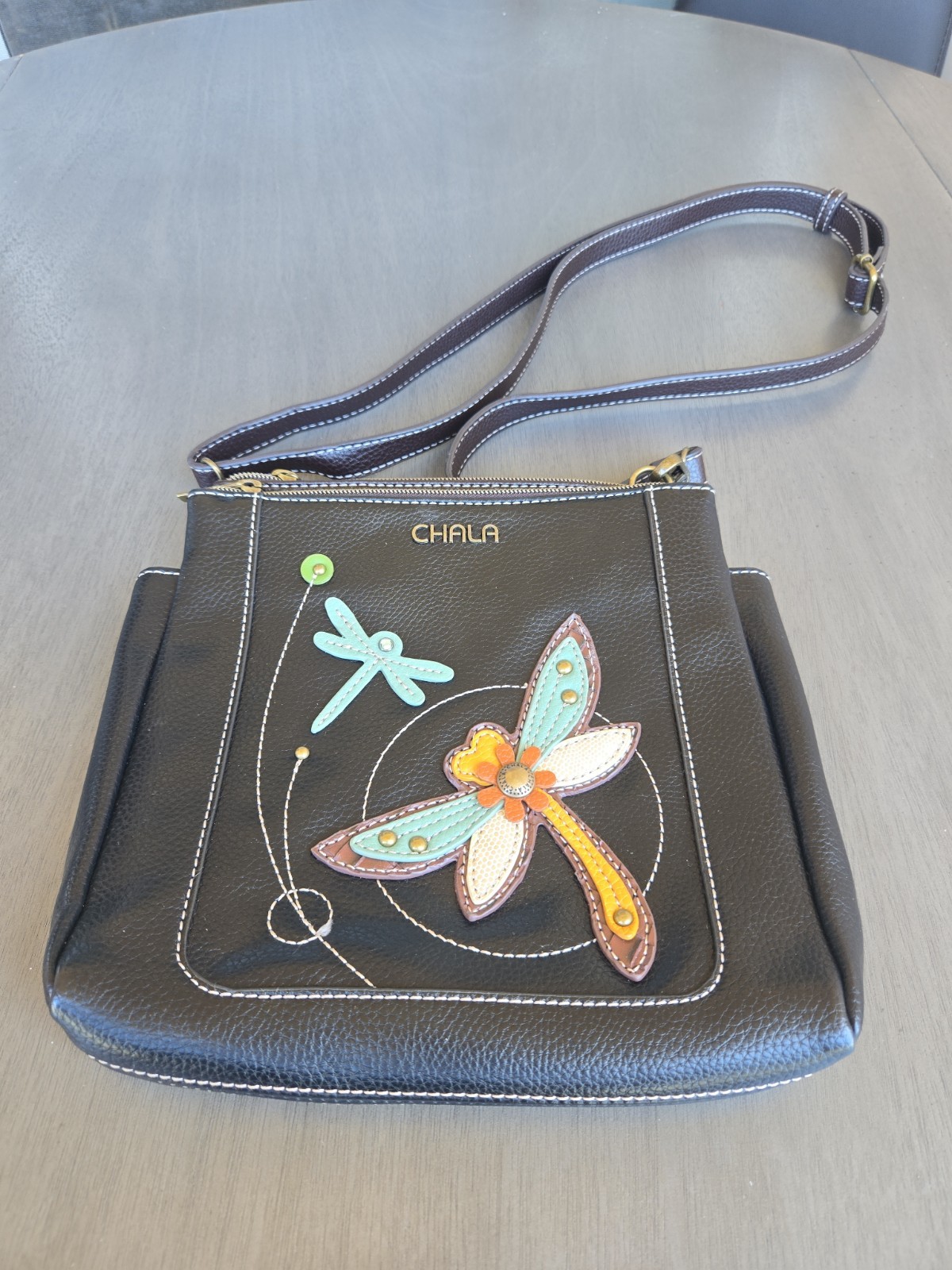 Chala Women’s Crossbody Purse Dragonfly Design Adjustable Strap Zip Closure NWOT