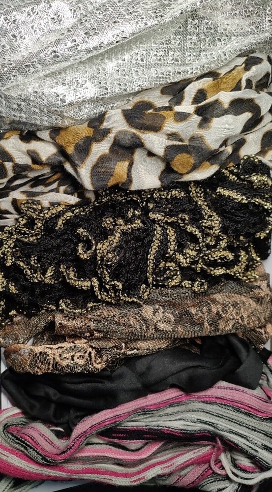 Lot Of 6 Neck Scarves Covers Wraps And Scarf Fabrics Assorted Prints Colors