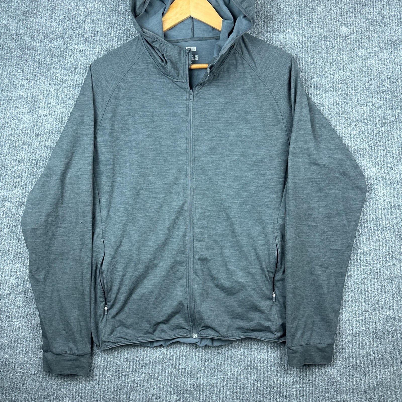Uniqlo Dry-Ex Lightweight Athletic Jacket Full Zip Mens Large Gray Hooded Baggy