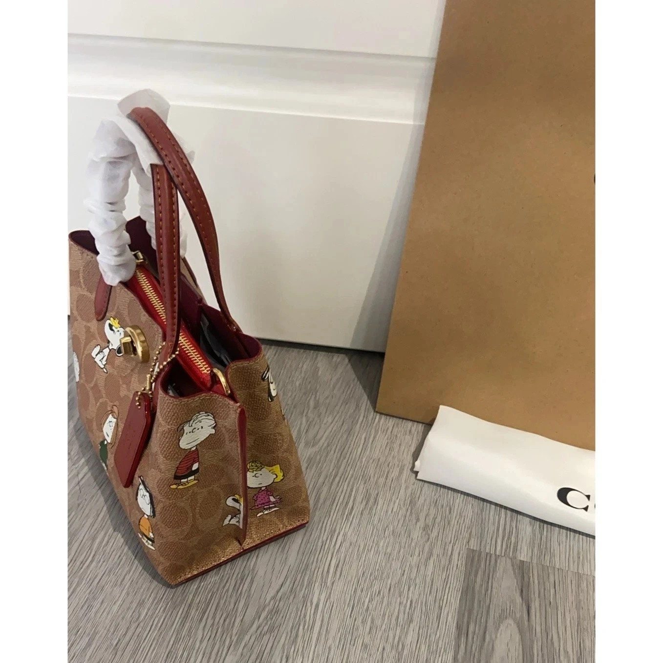 COACH X PEANUTS CBF74 Willow Tote Bag 18, Signature Canvas Removable zip pouch!