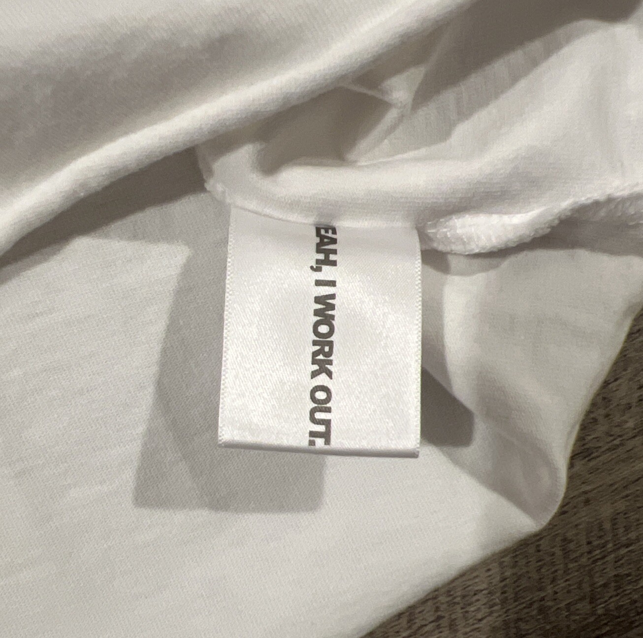 Y,IWO (Yeah, I Work Out) Gym Muscle T Shirt Mens Size 3 White Raw Edge – NWOT