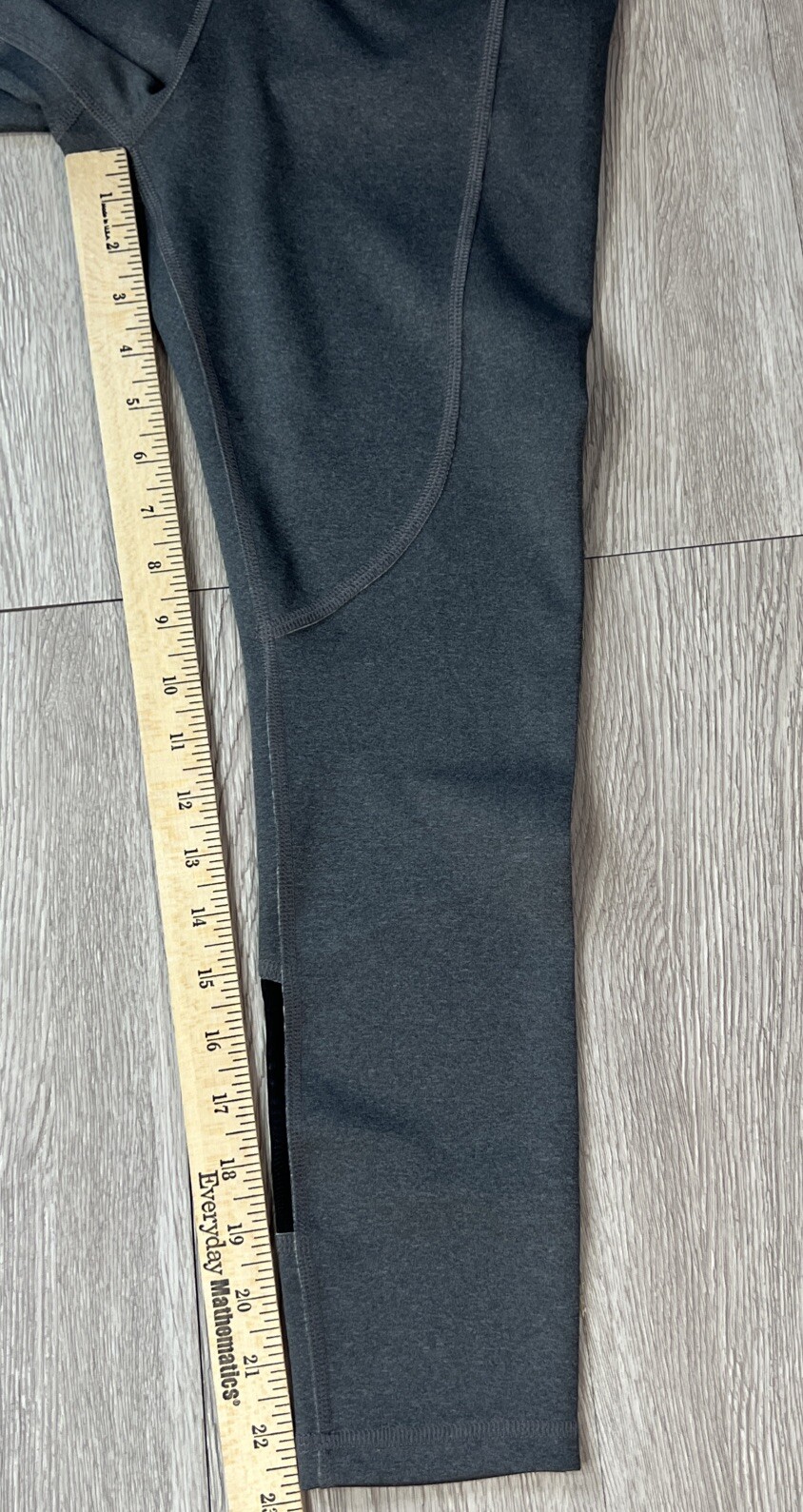 Helly Hansen Women’s 7/8 Constructed Leggings Fitted Size S/P Black New