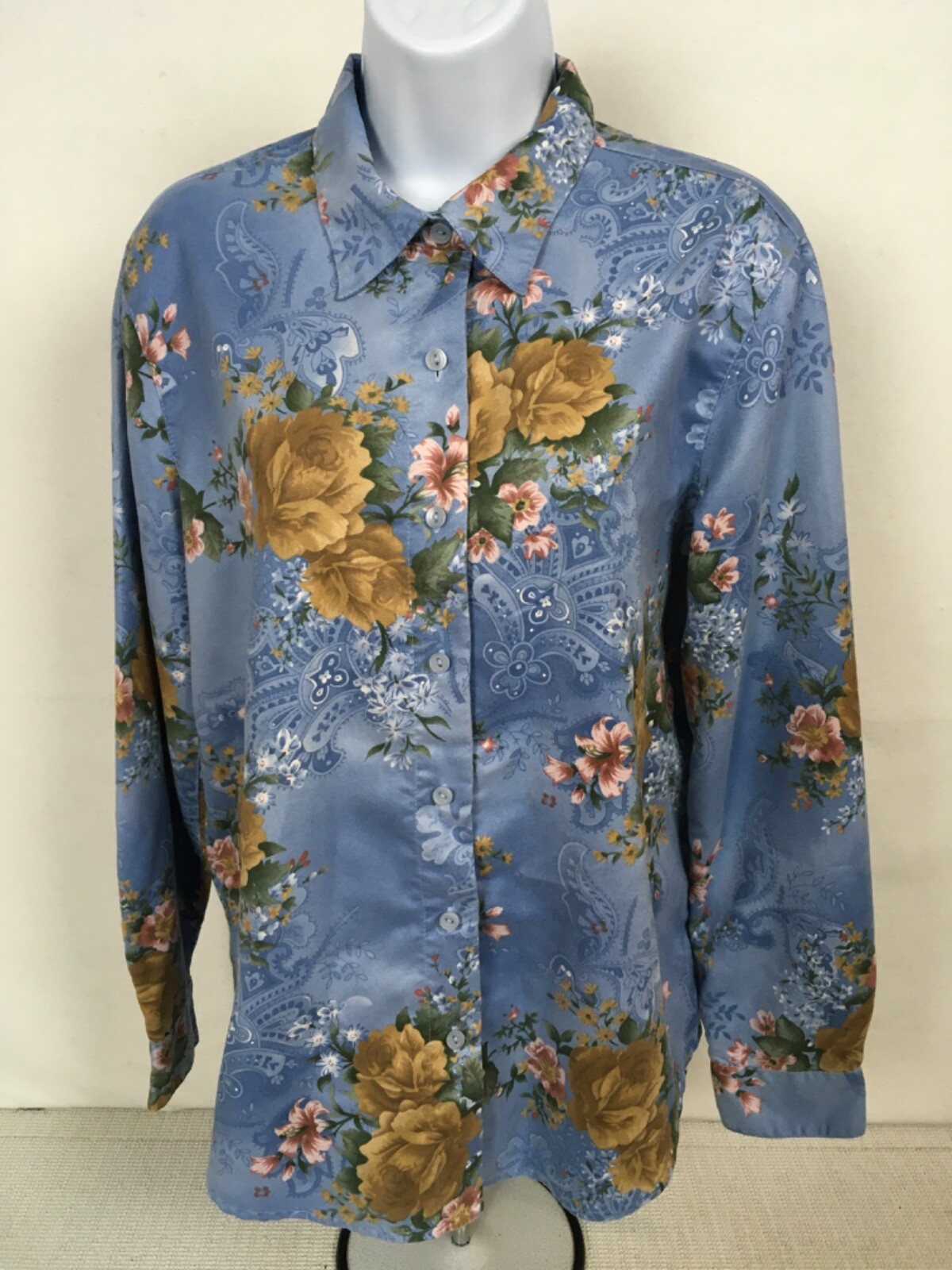 Lemon Grass Top Size M Blue w Pink Brown Flowers Button down Long Sleeves Blouse