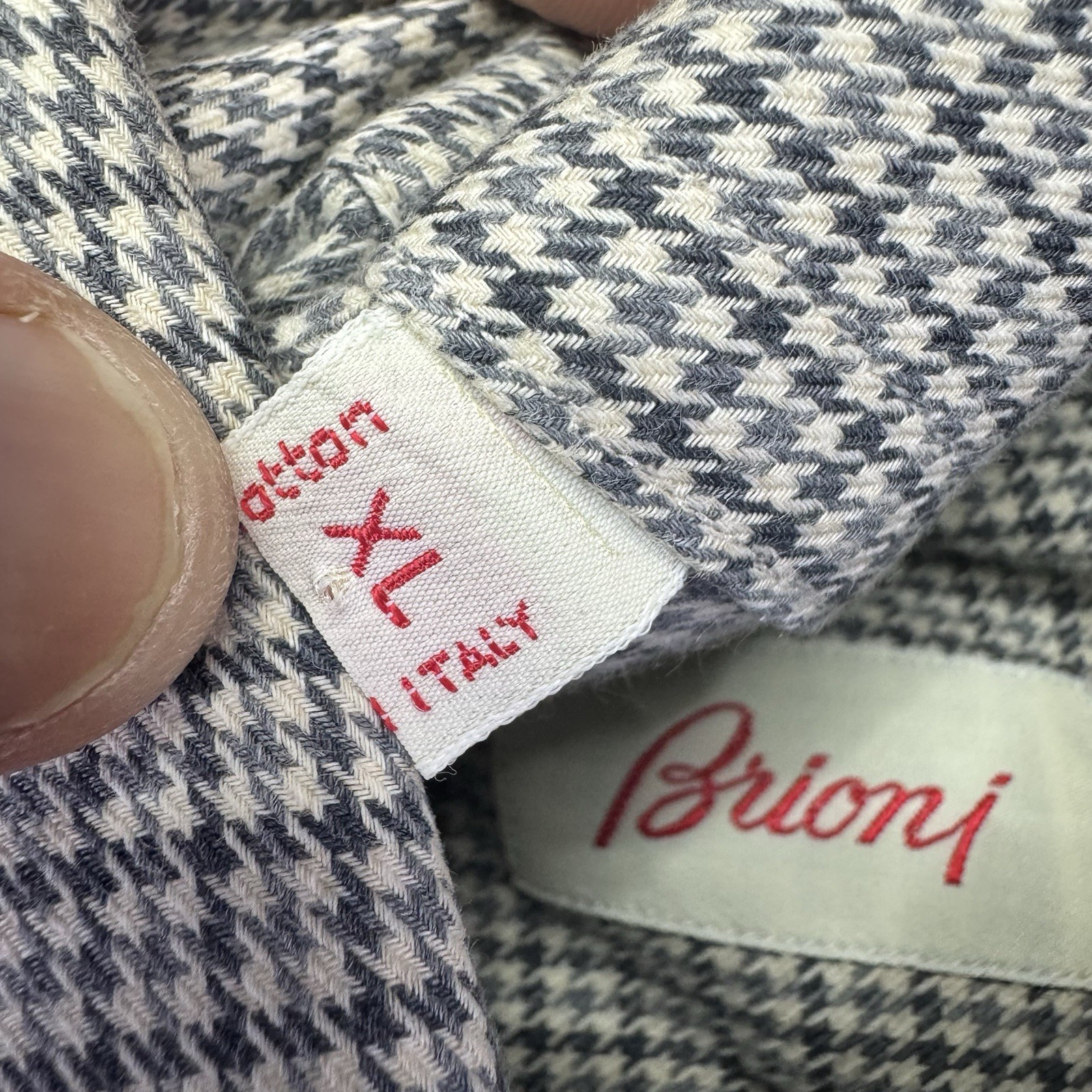Brioni Shirt Men’s Size XL Long Sleeve Button Up Gray Houndstooth Made In Italy