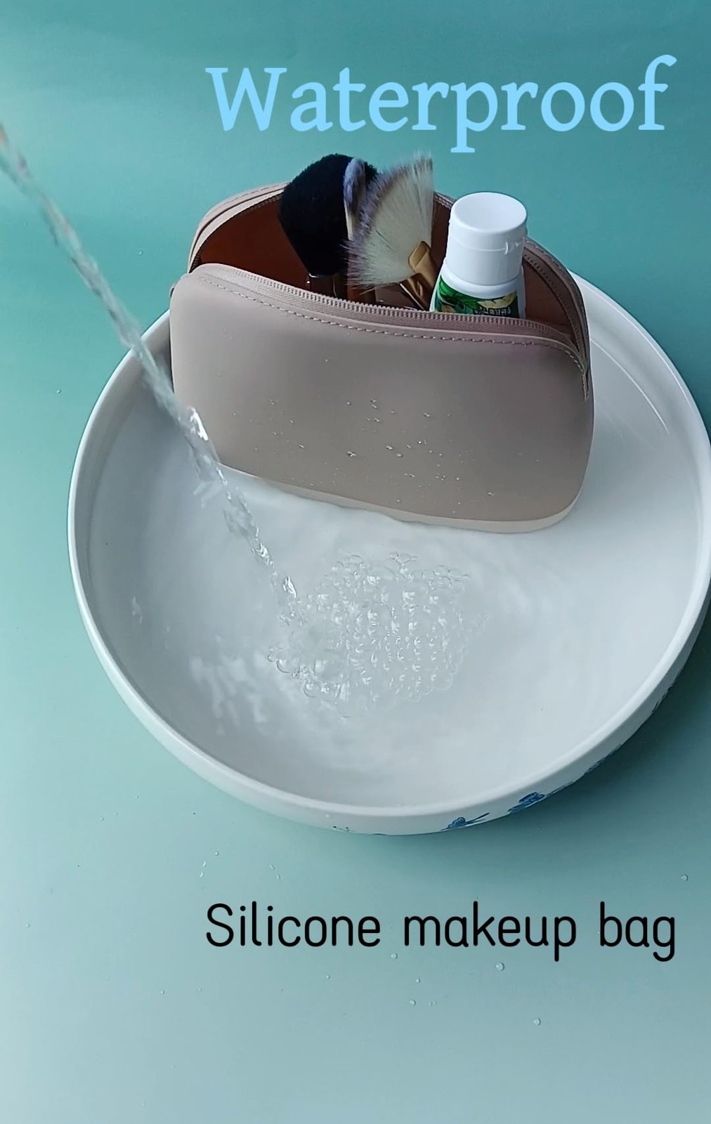Gudahower Foldable Silicone Makeup Bag Large Capacity 20cm*14cm*8cm, coffee