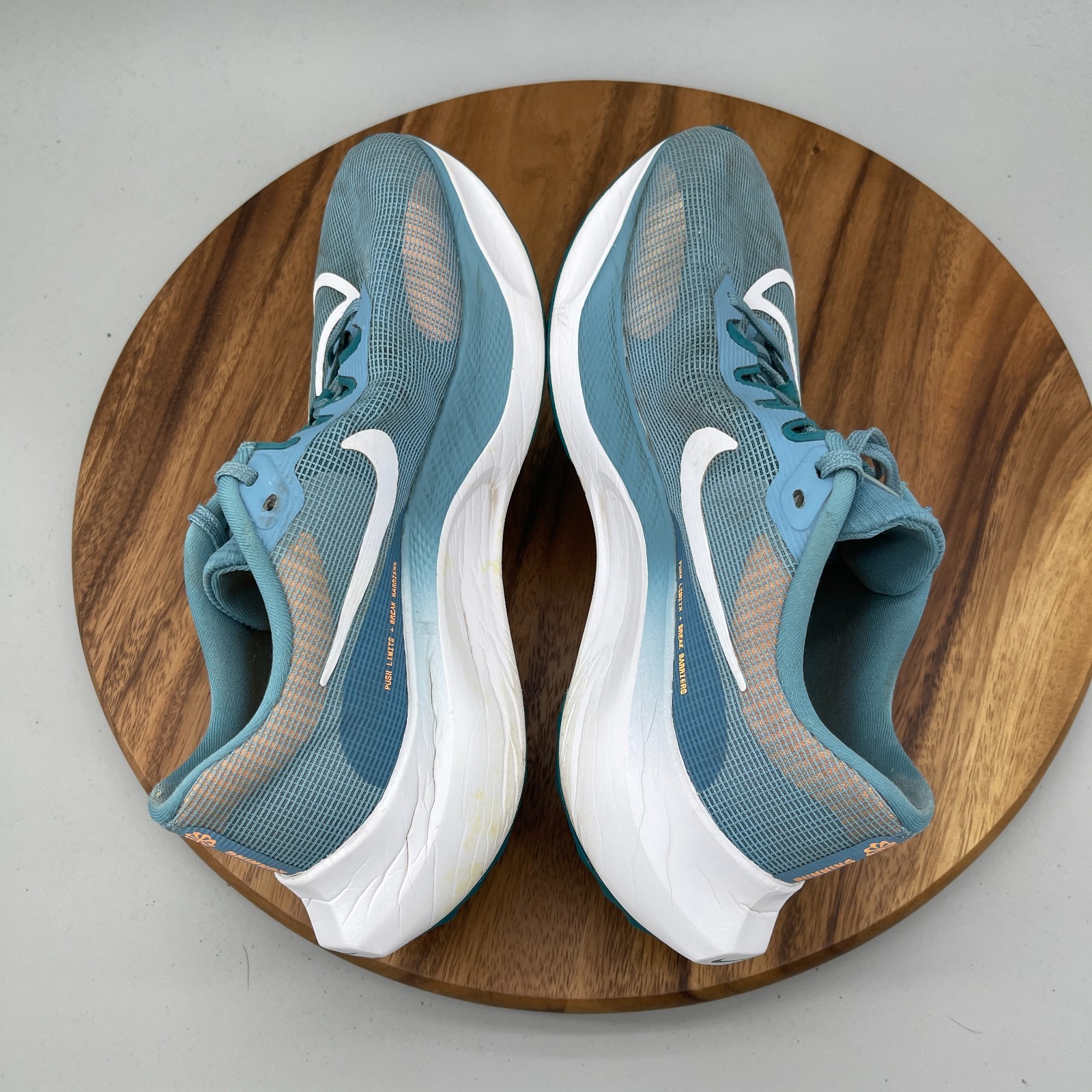 Nike Zoom Fly 5 Shoes Mens Size 9.5 Blue Running Comfort Walking Sneakers Gym