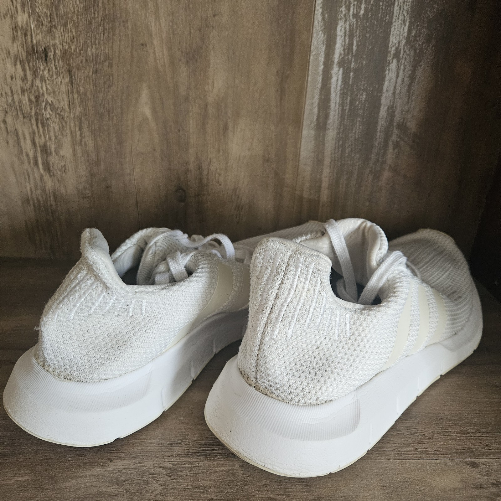 Size 9.5 – adidas Swift Run Triple White