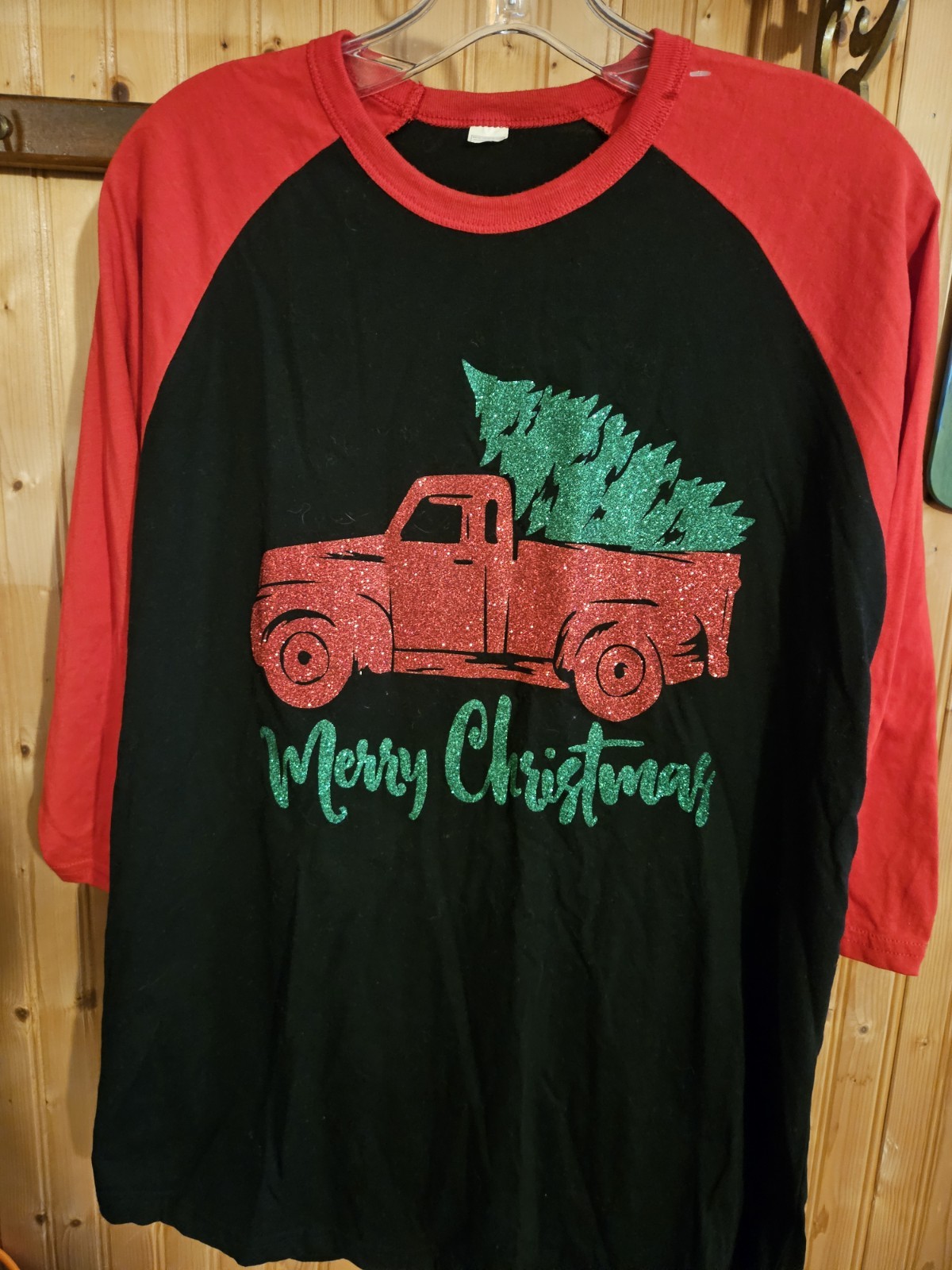 Christmas Holiday Pullover Glitter Sz LG Country Truck Tree New No Tags 1694