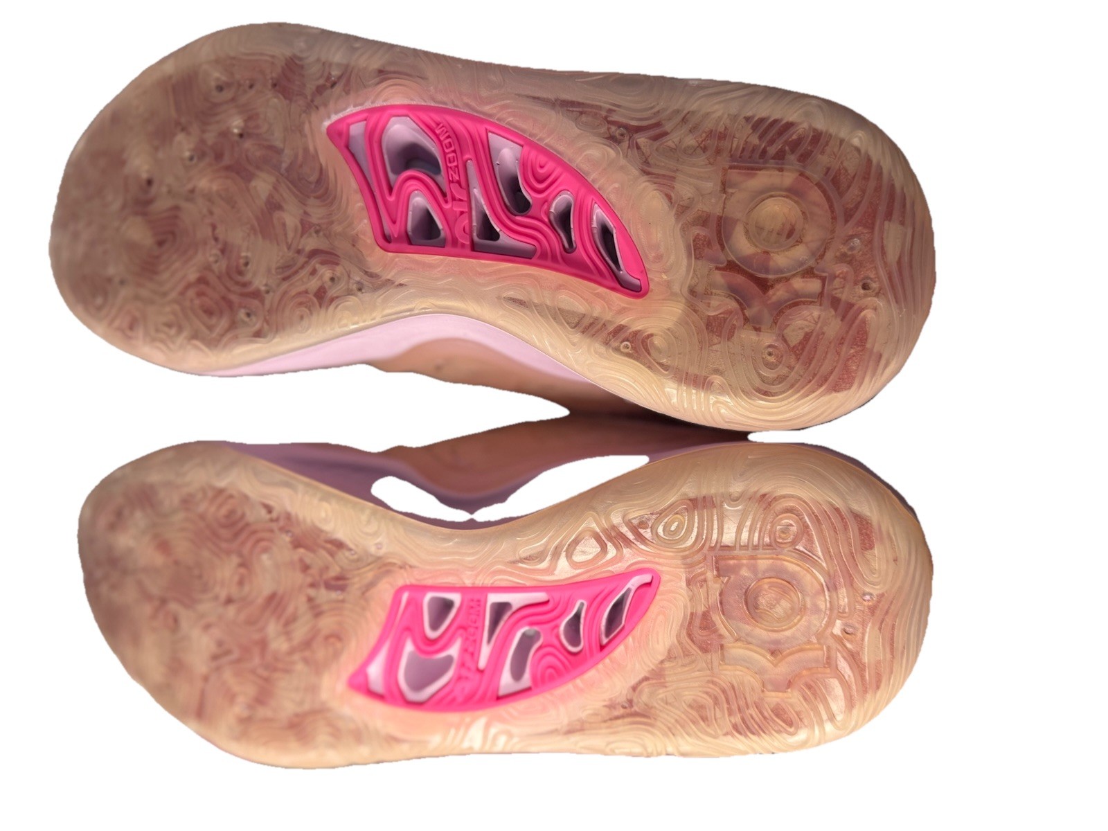 Nike Men’s KD 4 Aunt Pearl Athletic Sneakers Pink Low Top Lace-Up Mesh