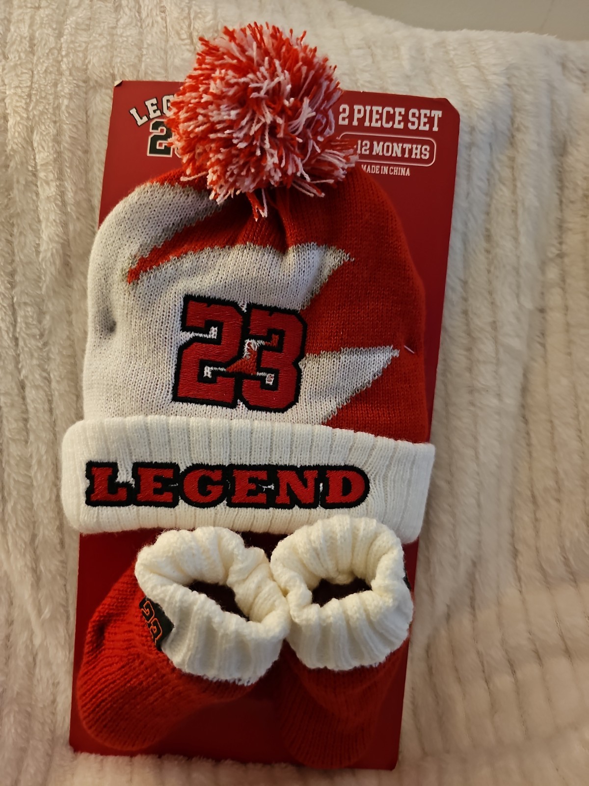 Legend 23 Red & White 2 Piece