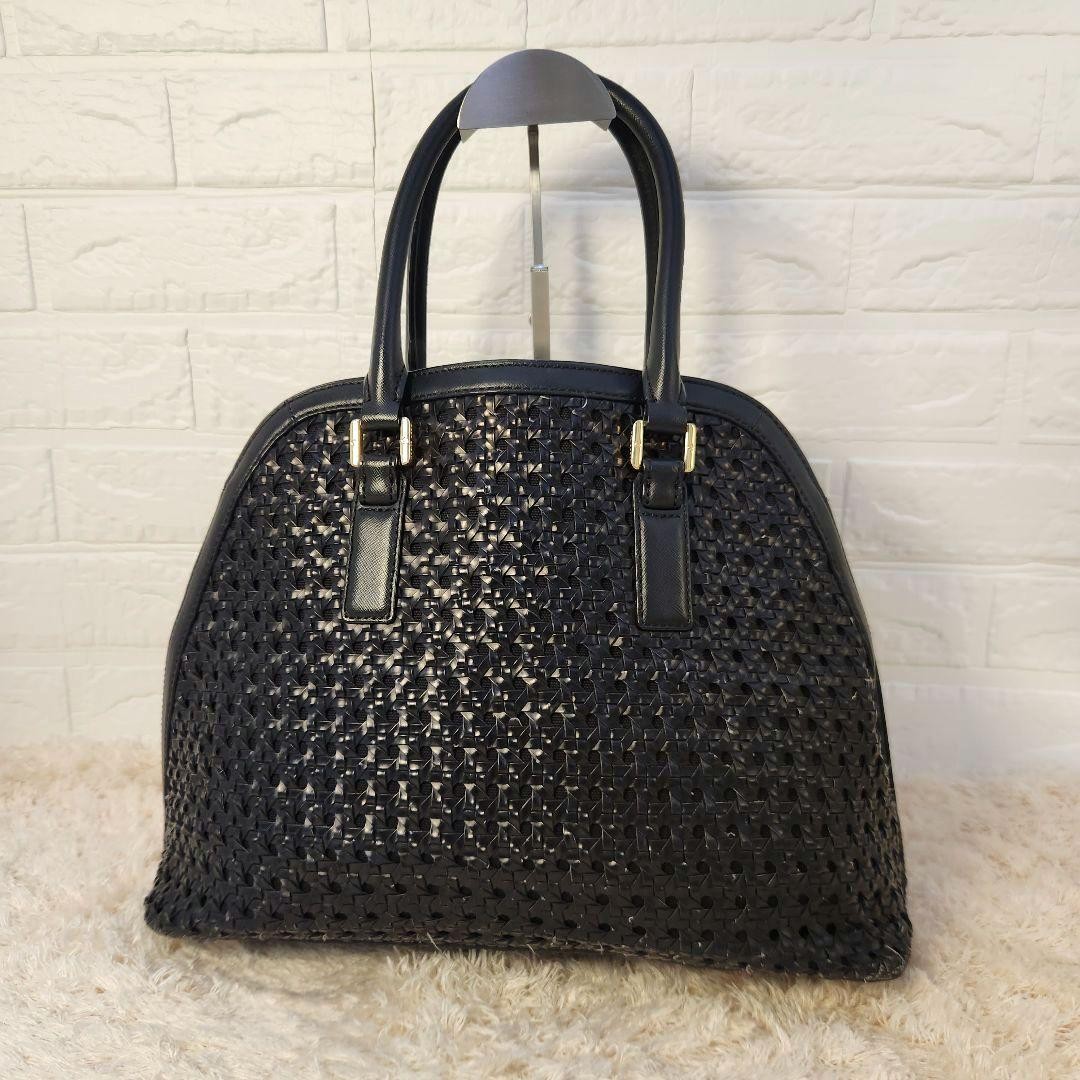 Good Condition Tory Burch Robinson Handbag Mesh Weave Black