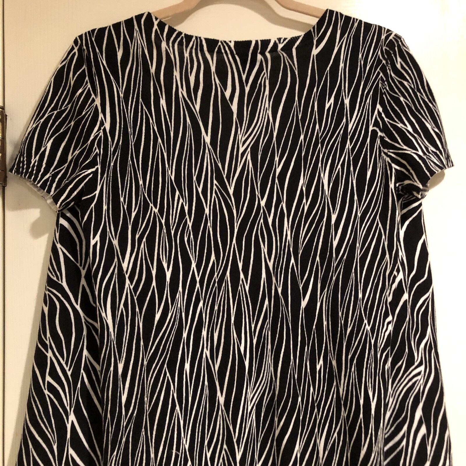 Ann Taylor S. Sleeve Open Front Light Weight Sweater Black/white Pima Cotton Sm
