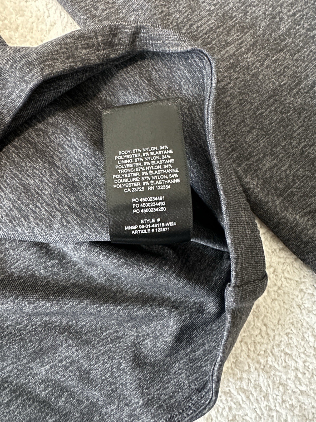 Aritzia Contour Gray Solid Turtleneck Long Sleeve Jersey Top Women’s M