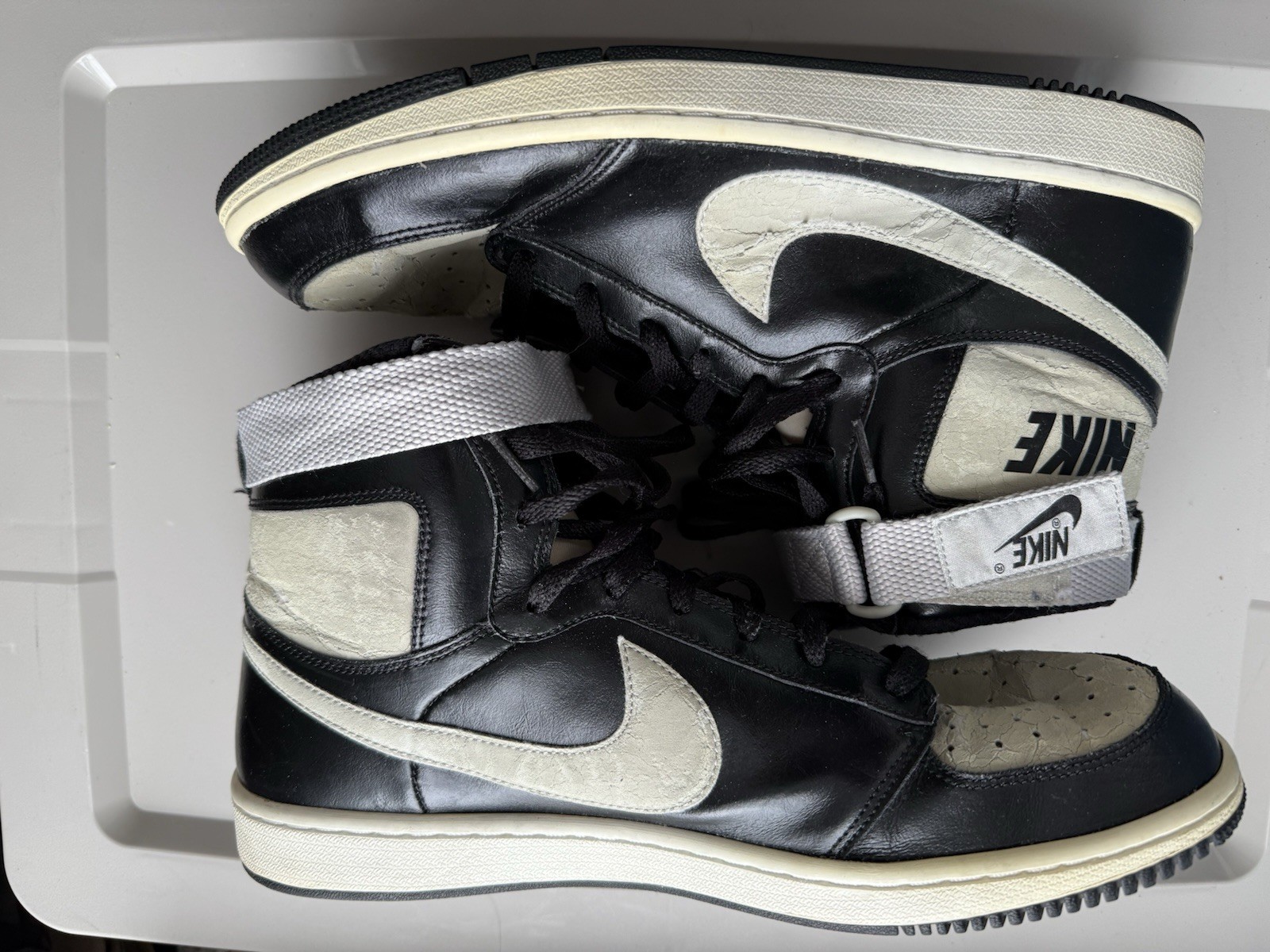 VTG Vintage Nike Dynasty – Black/Gray – Size 13