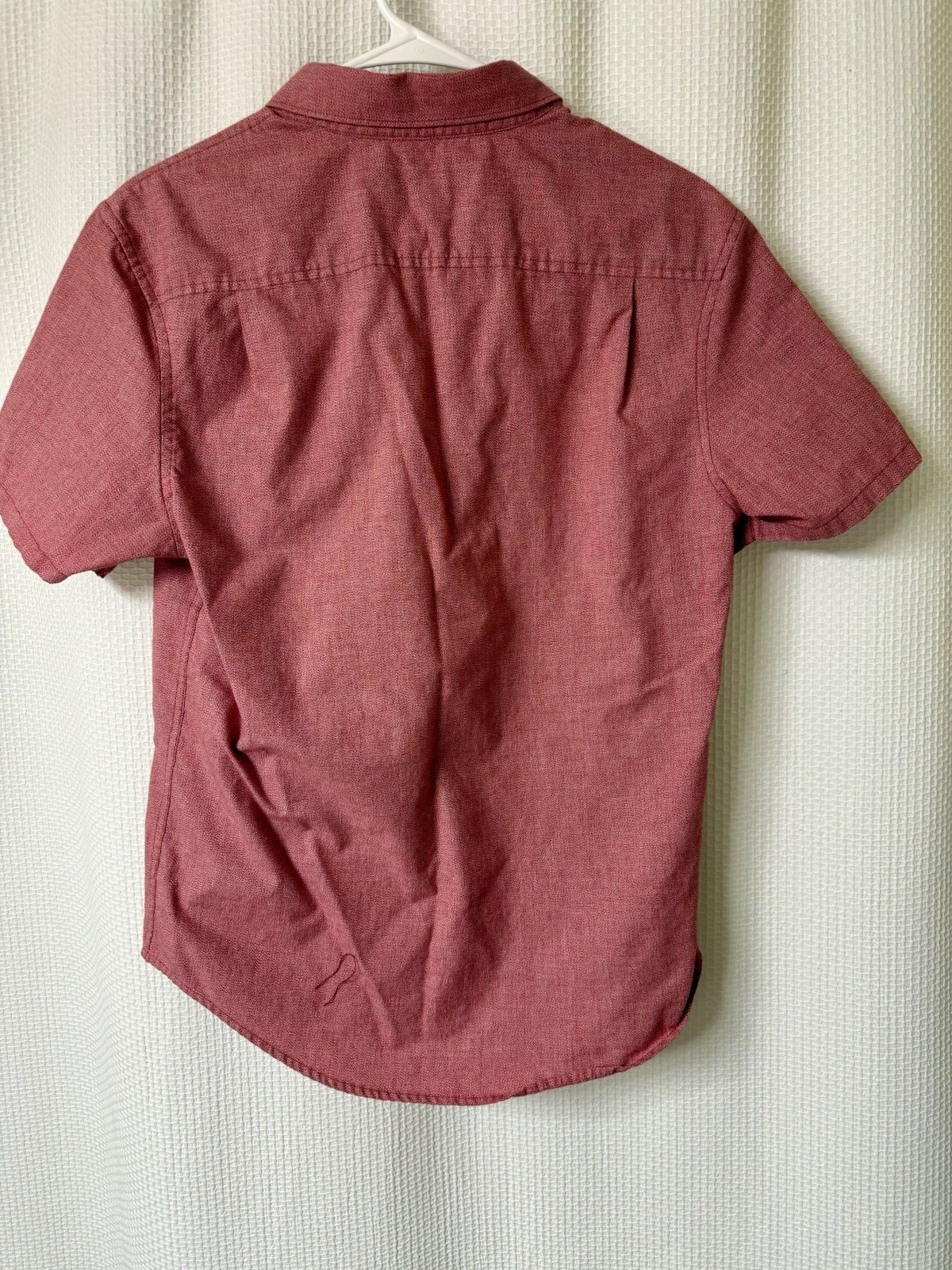 Original Penguin Heritage Slim Fit Men’s Red Solid SS Button-Up BD Collar M