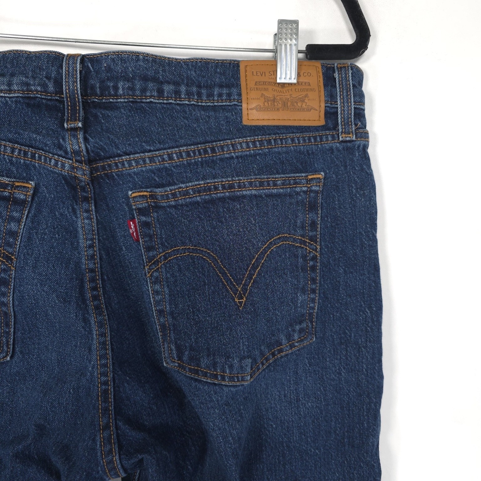 LEVIS PREMIUM Women’s Jeans Wedgie Bootcut Flare 32 Button Fly A8710-0001