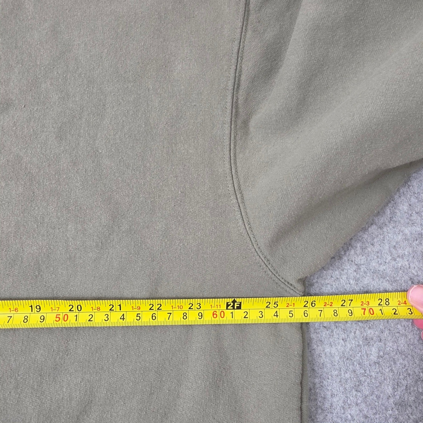Tom and Jerry Colorblock Graphic Sweatshirt Men 3XL Green Artichoke Cartoon Y2K