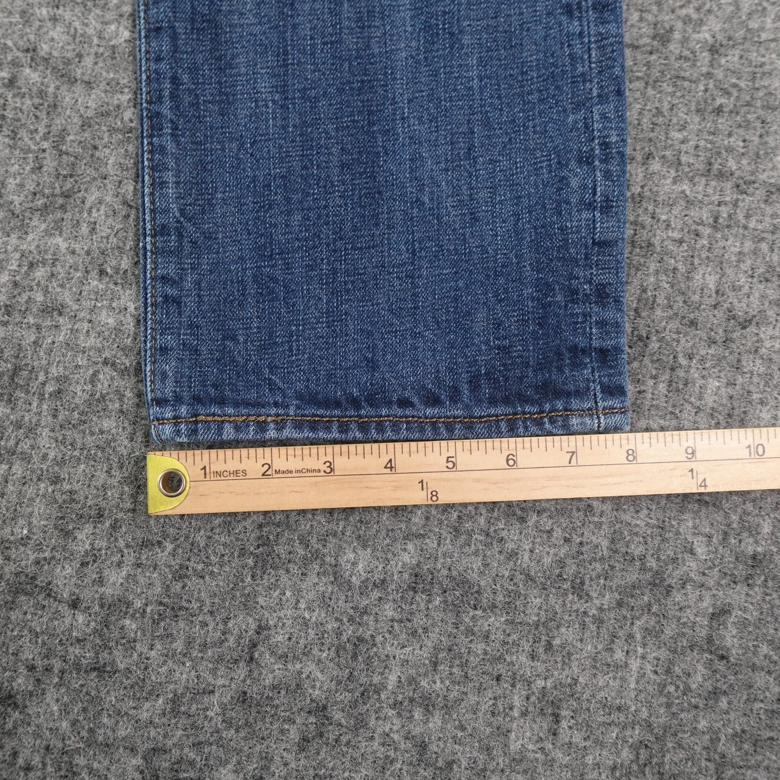 Levis 501XX Jeans Mens 34×30 Straight Leg Button Fly Classic Denim (32×27.5)