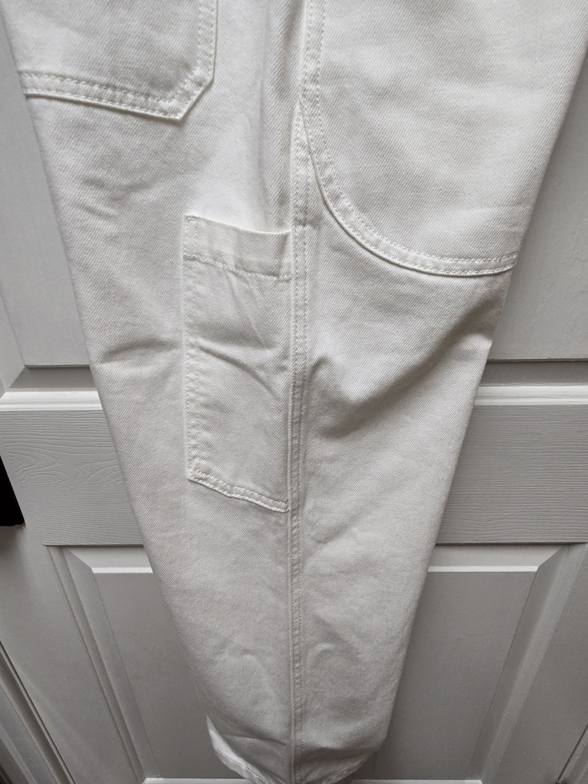 The Row Hester Wide Leg Cropped Jeans, Size 4, White