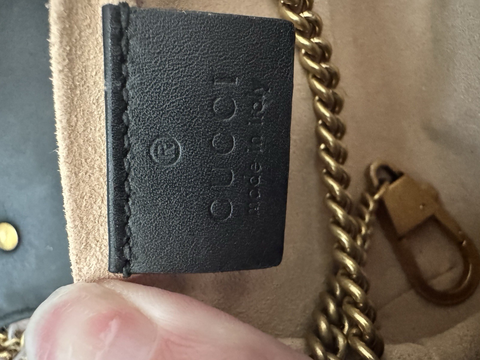 Gucci GG Marmont Black Quilted Chevron Shoulder Bag Gold Chain GG Logo Snap