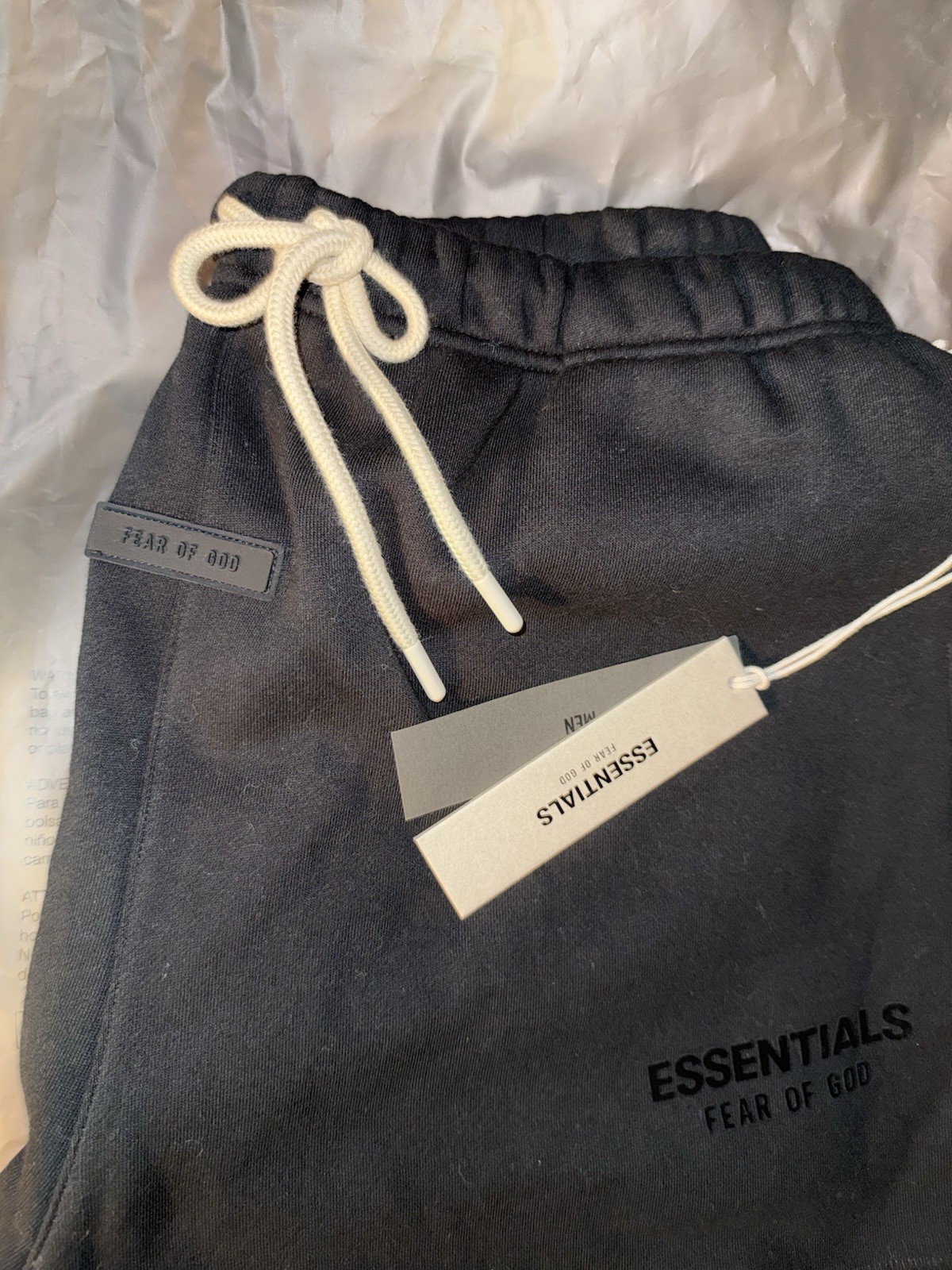Fear of God Essentials Sweatshort in Core Jet Black L (FW23)