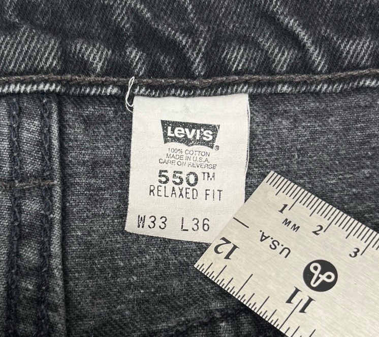 Vintage Levi’s 550 Men’s Black Denim Size 33×36 Relaxed Fit USA Made 90’s Jeans