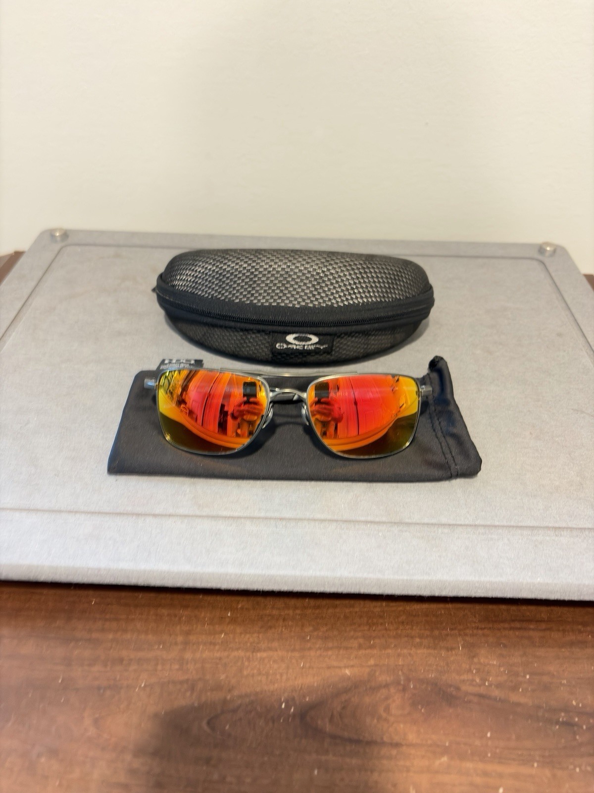 Pre-Own Oakley Gauge8 004124-0357 136-57-17
