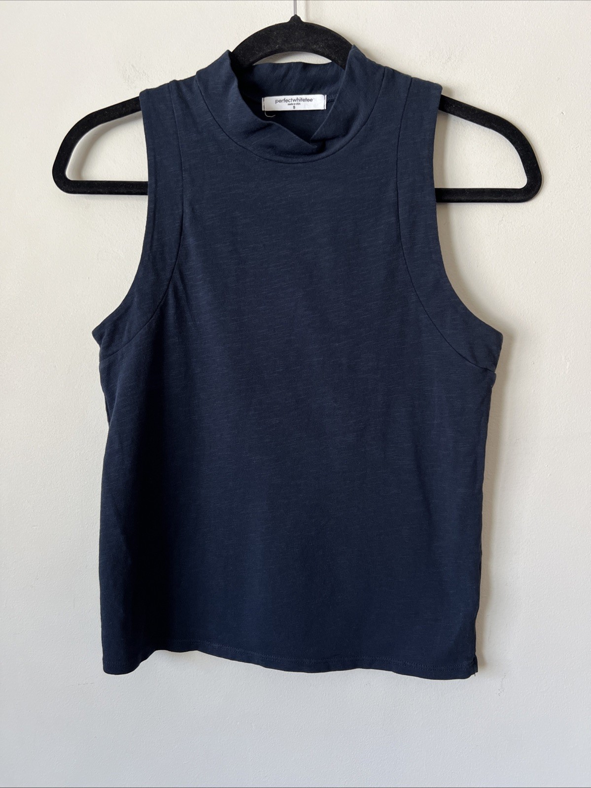 Perfect White Tee Phoebe slub jersey mock neck tank top size Small Navy