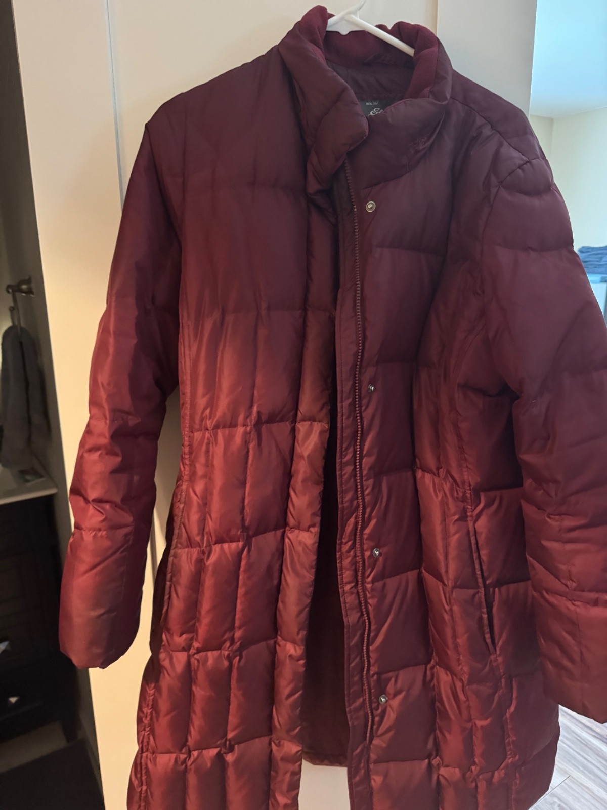 Eddie Bauer Womens 550 Down Fill Hooded Down Long Puffer Jacket Size L Burgandy