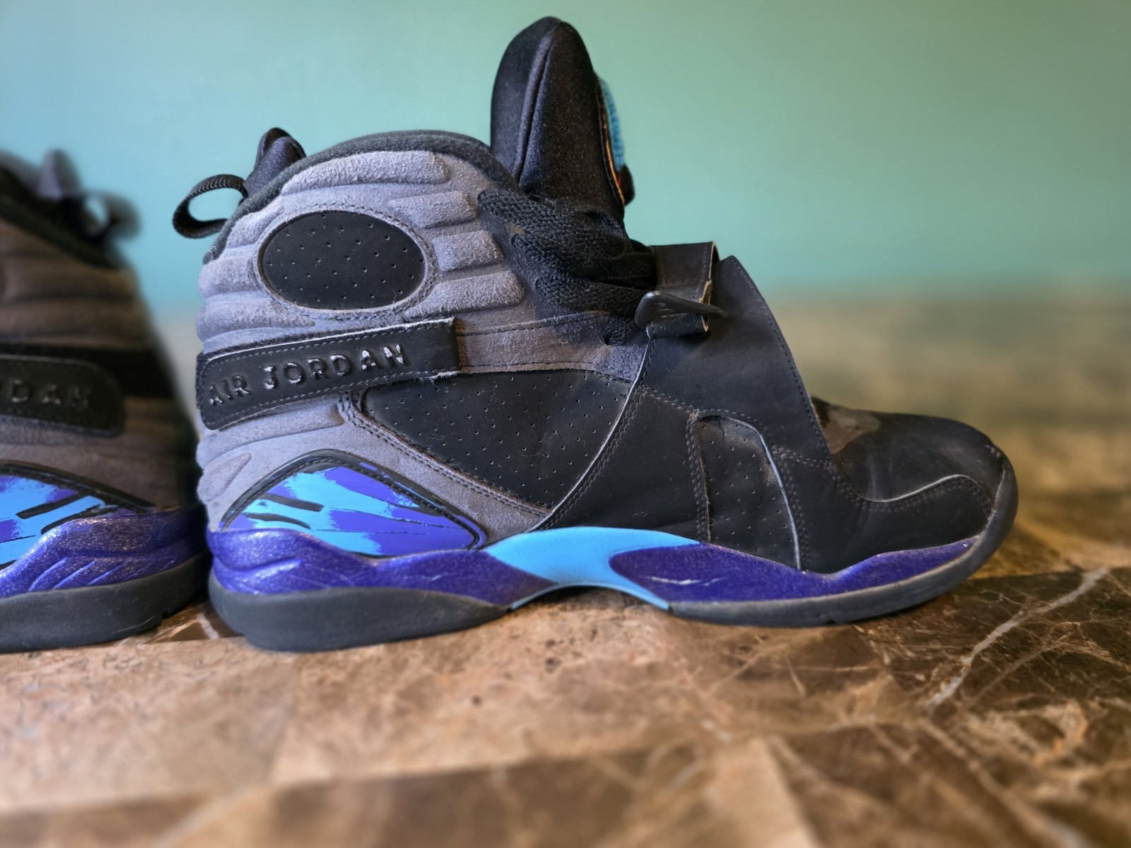 Size 12- Jordan 8 Retro Aqua 2015 Pre-owned