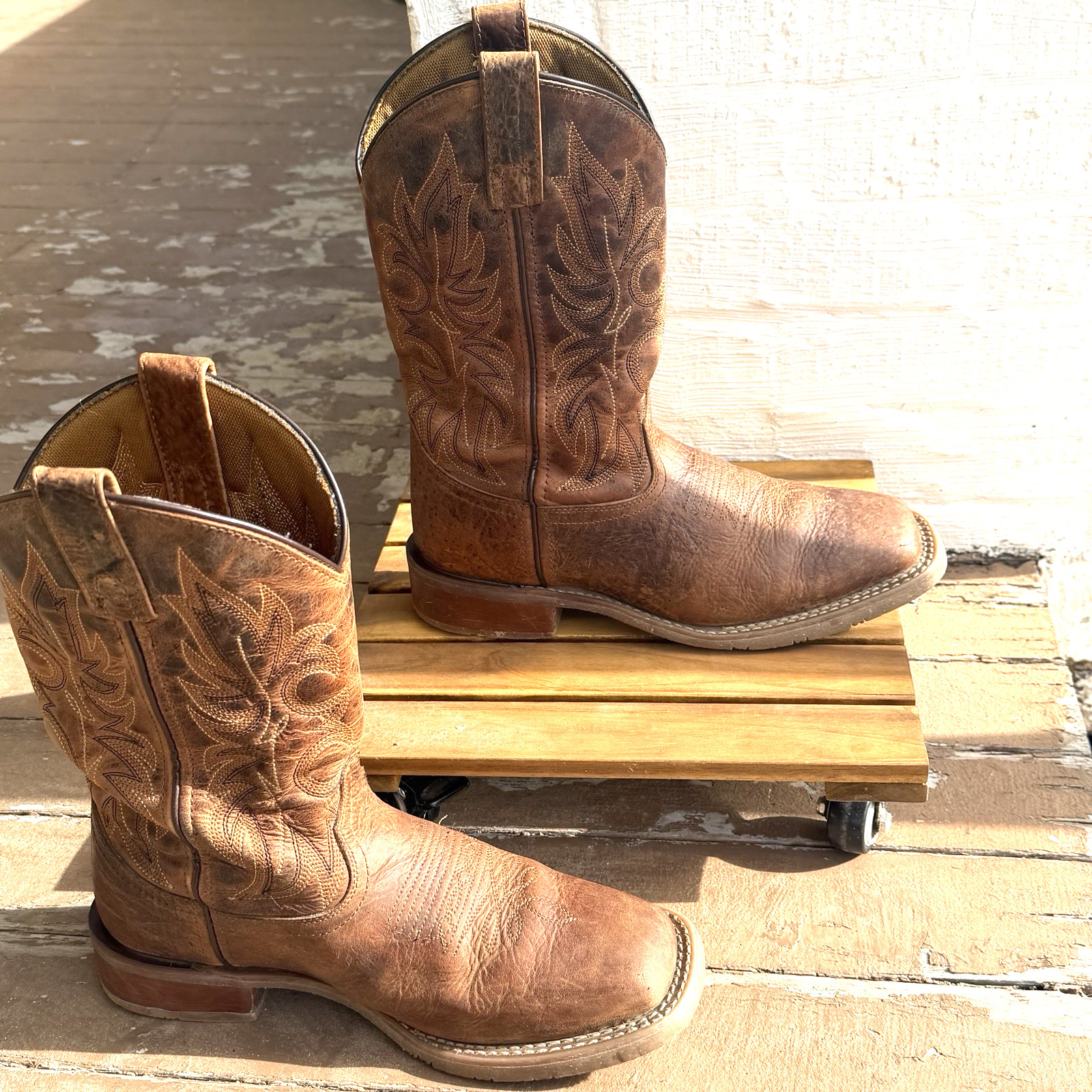 Laredo 7835 Durant Men’s 7.5 D Brown Leather Square Toe Western Cowboy Boots